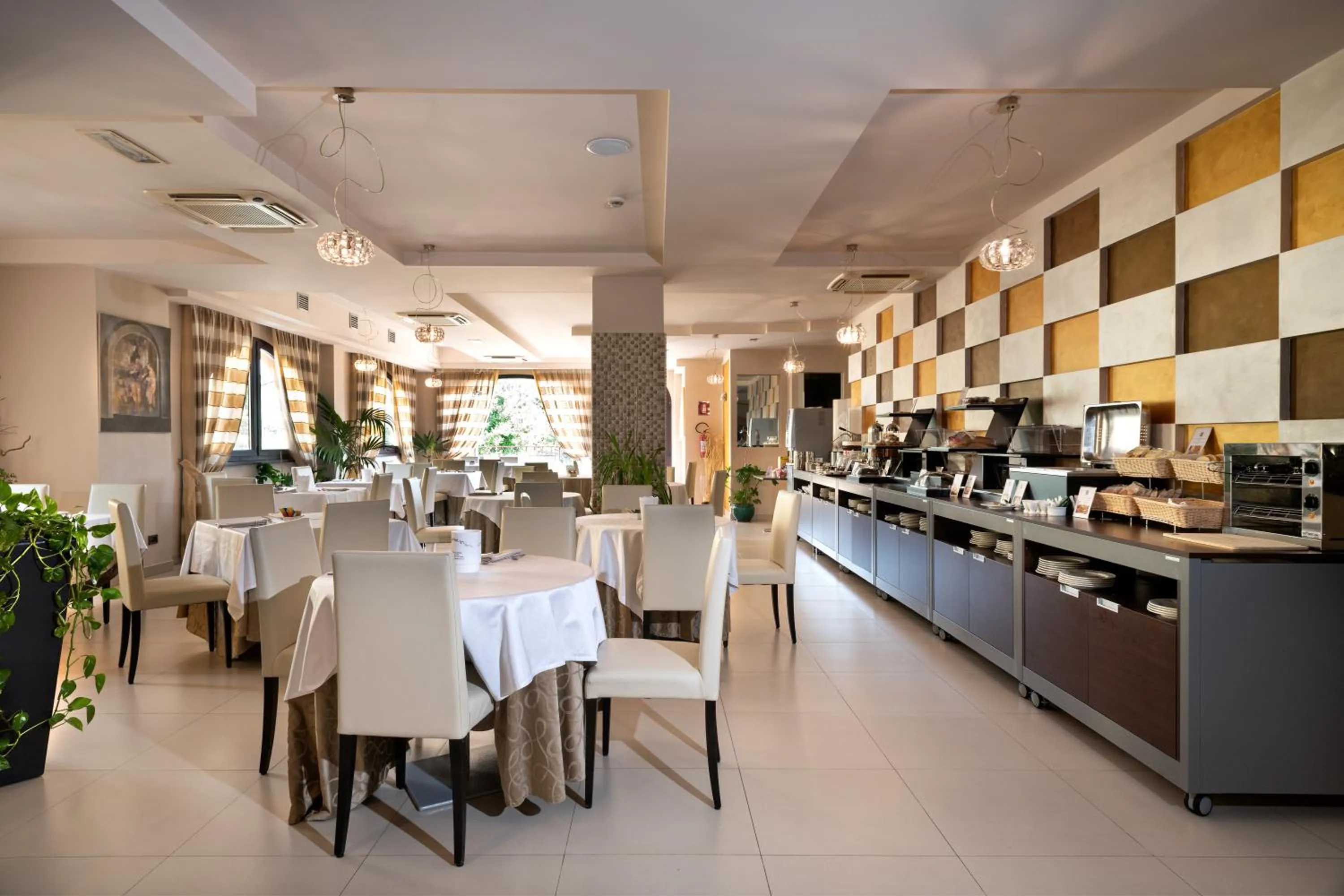 Breakfast in Hotel La Cartiera