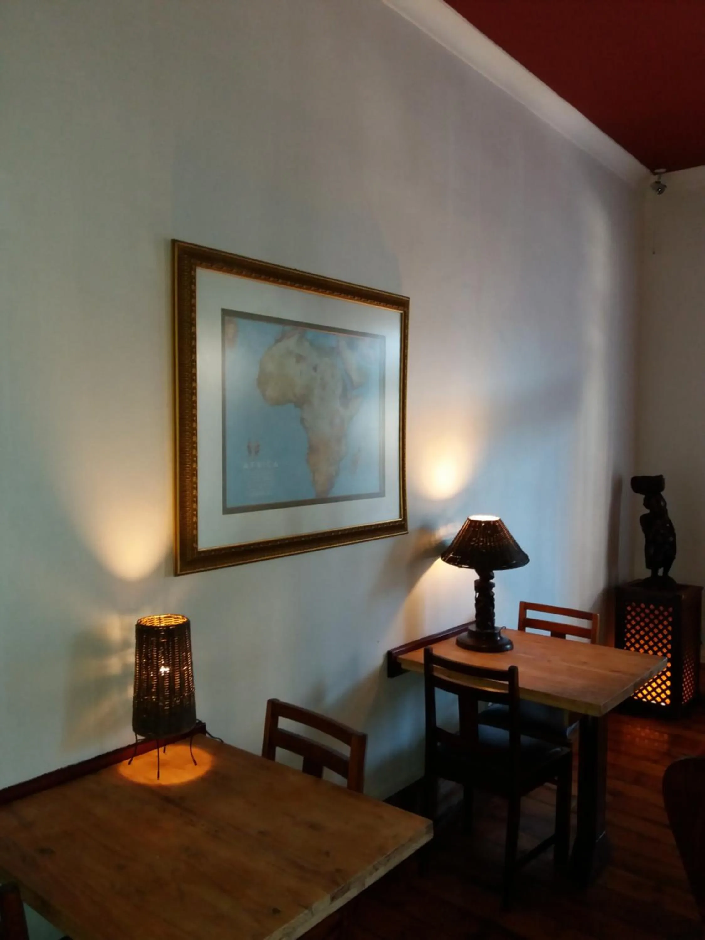 Living room in Urban Hive Backpackers