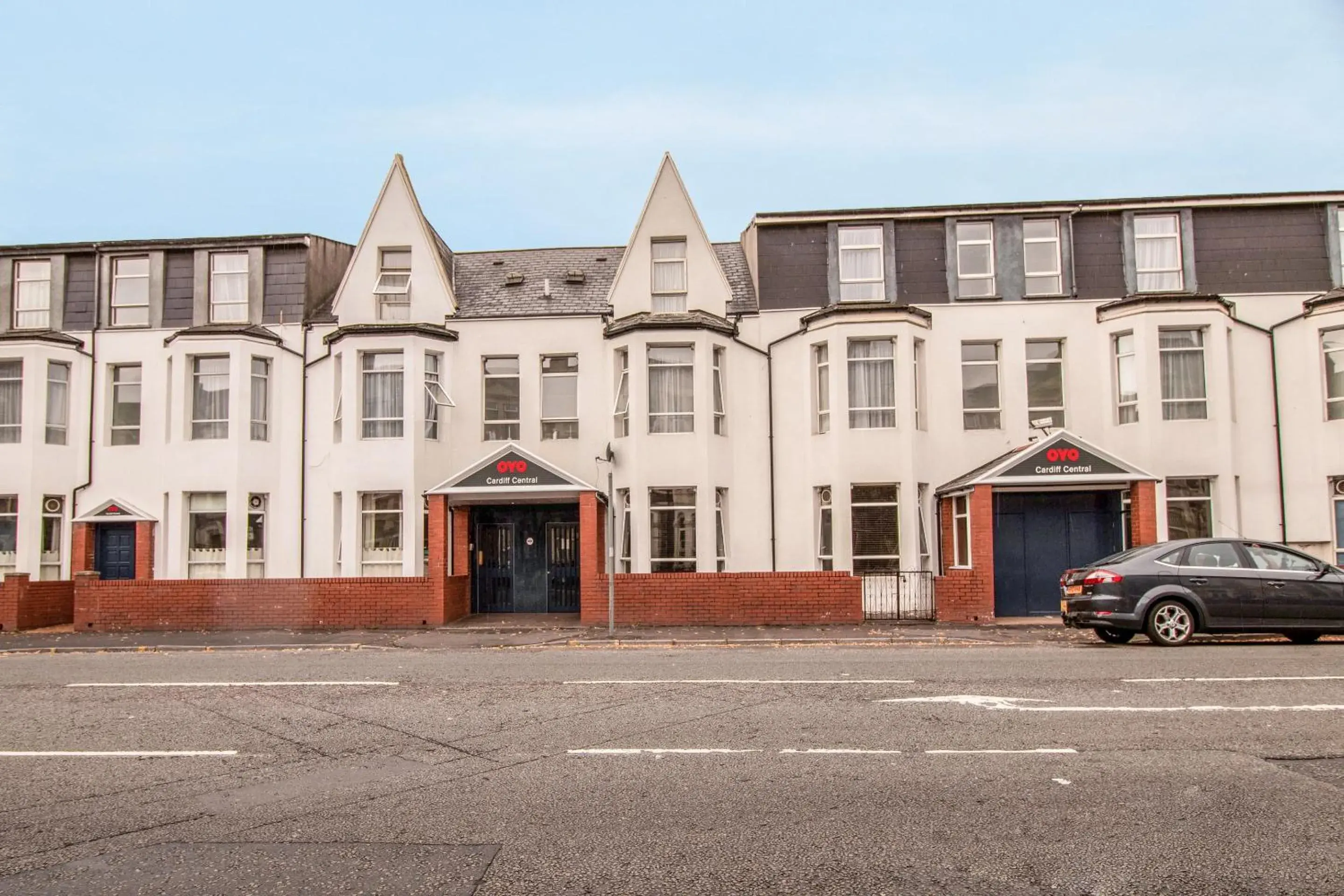 Facade/entrance in Cardiff Central Hotel By Belvilla Facade/entrance in Cardiff Central Hotel By Belvilla