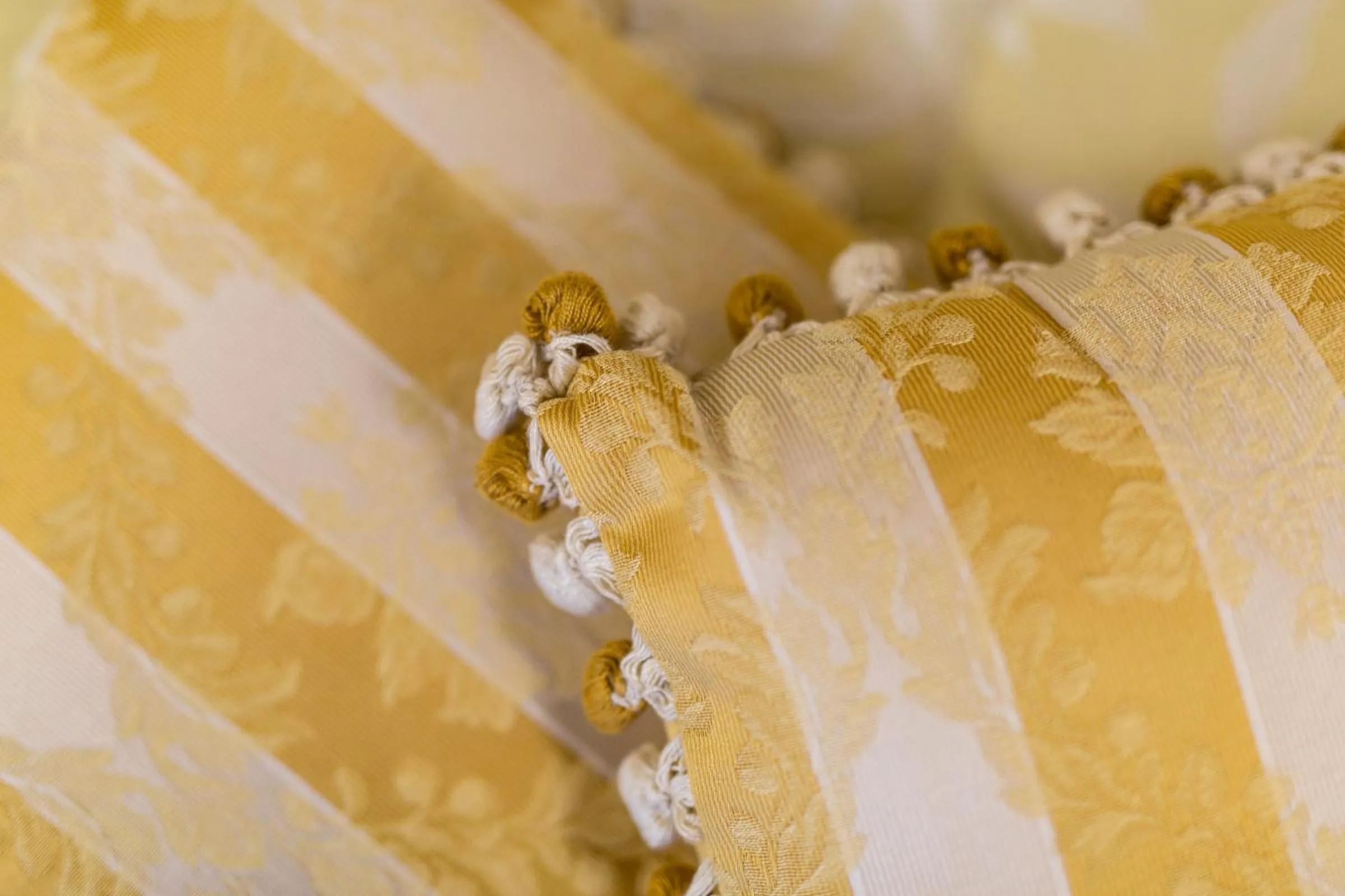 Bedroom in Linton Hotel Luton