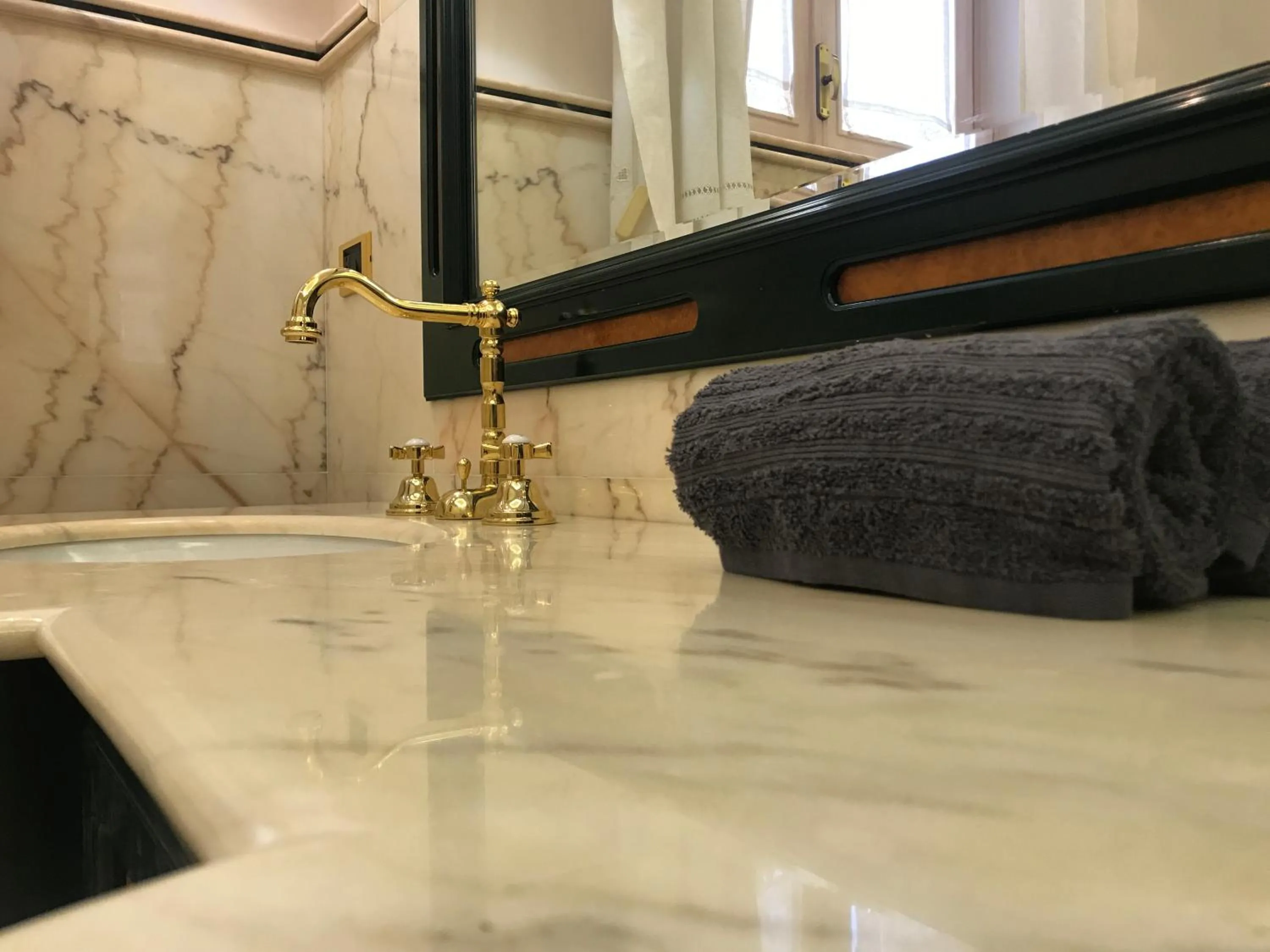 Bathroom in Yucca Camere & Suite