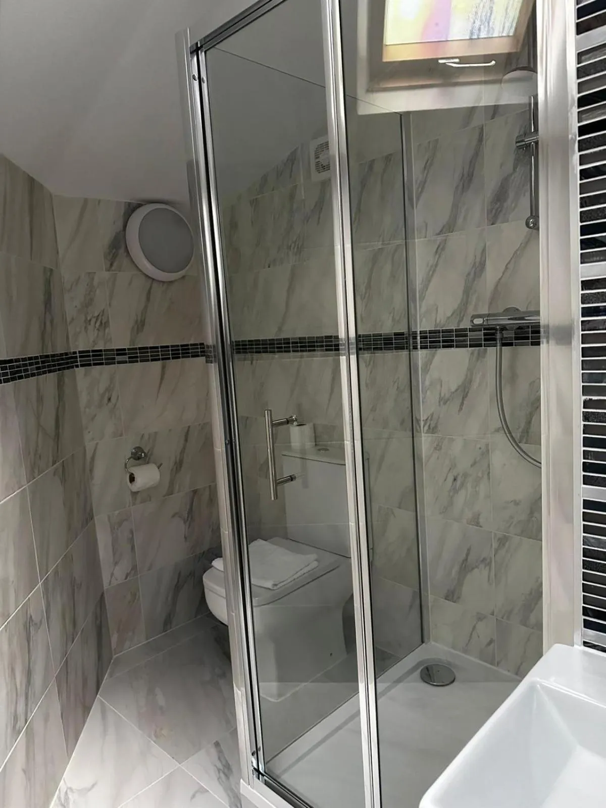 Shower in The Park Hotel