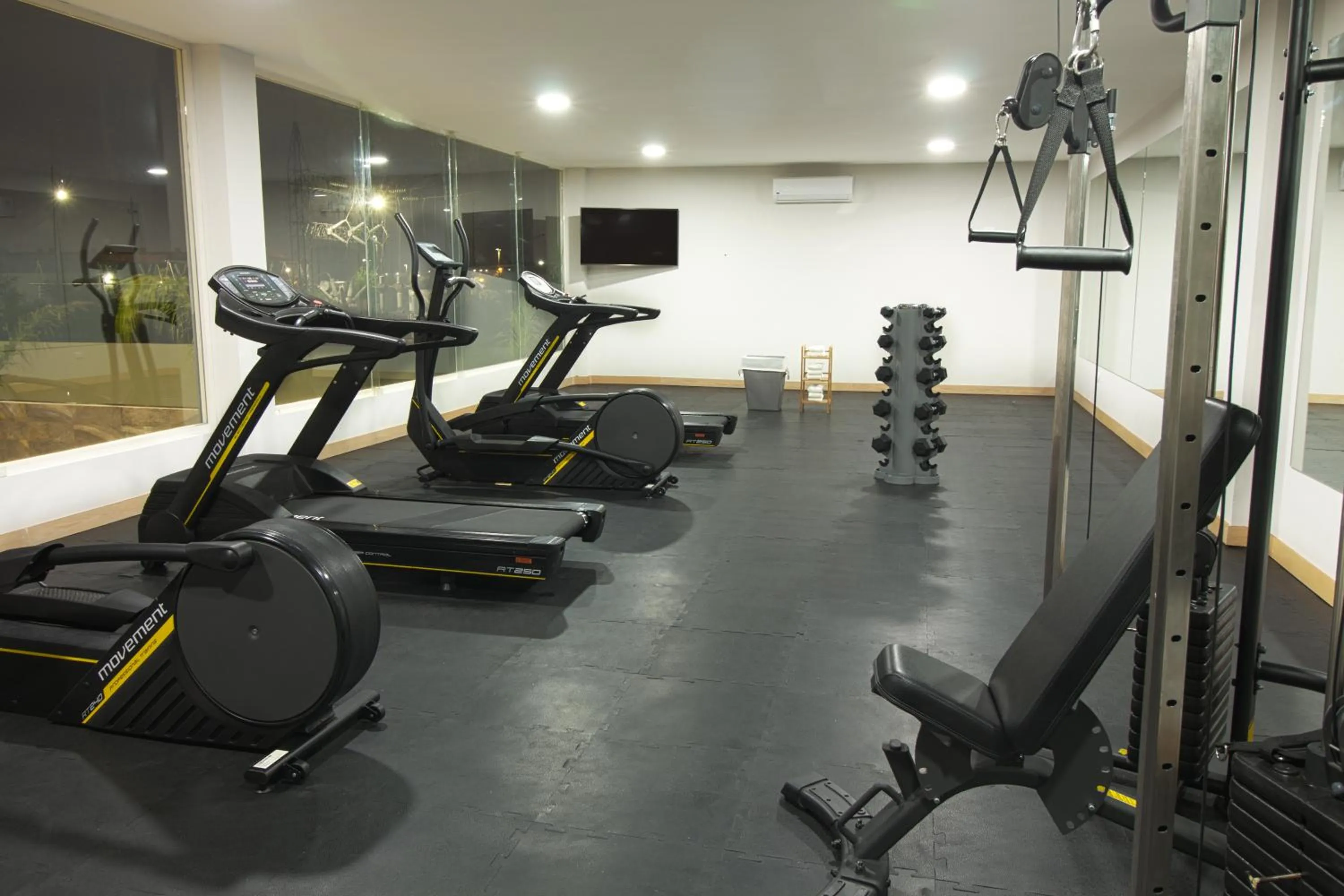 Fitness centre/facilities in CHN Hotel Monterrey Aeropuerto, Trademark by Wyndham