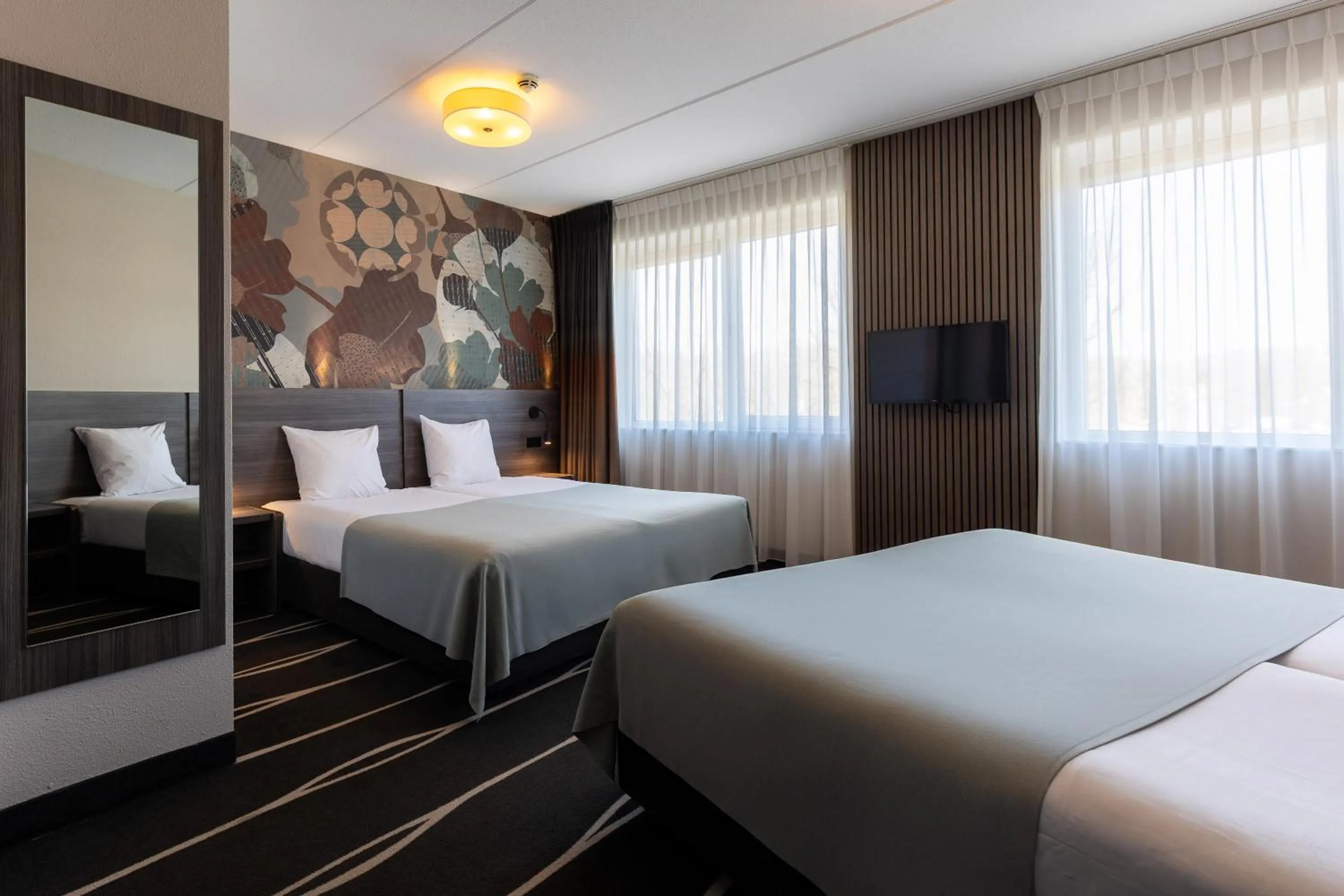 Photo of the whole room, Bed in Hotel De Bonte Wever Assen