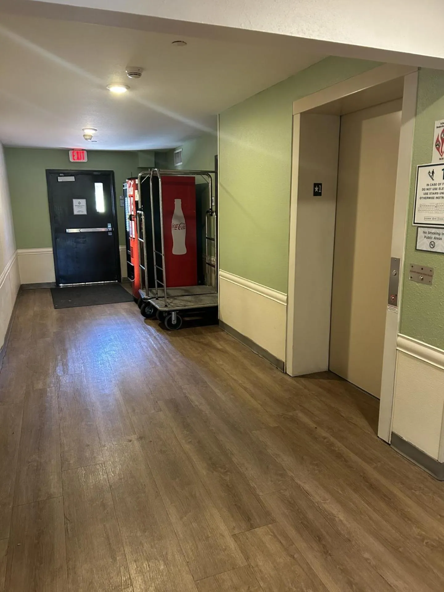 WoodSpring Suites Nashville Airport