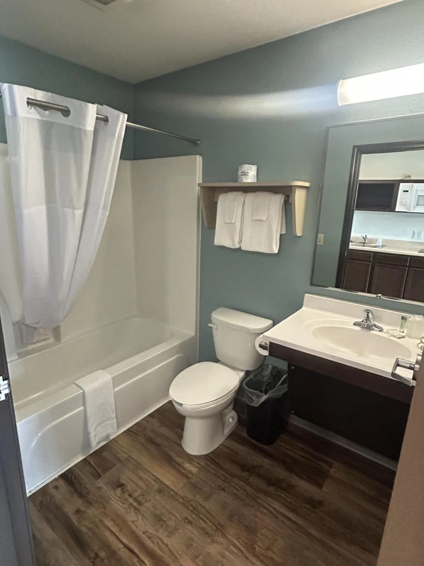 WoodSpring Suites Nashville Airport