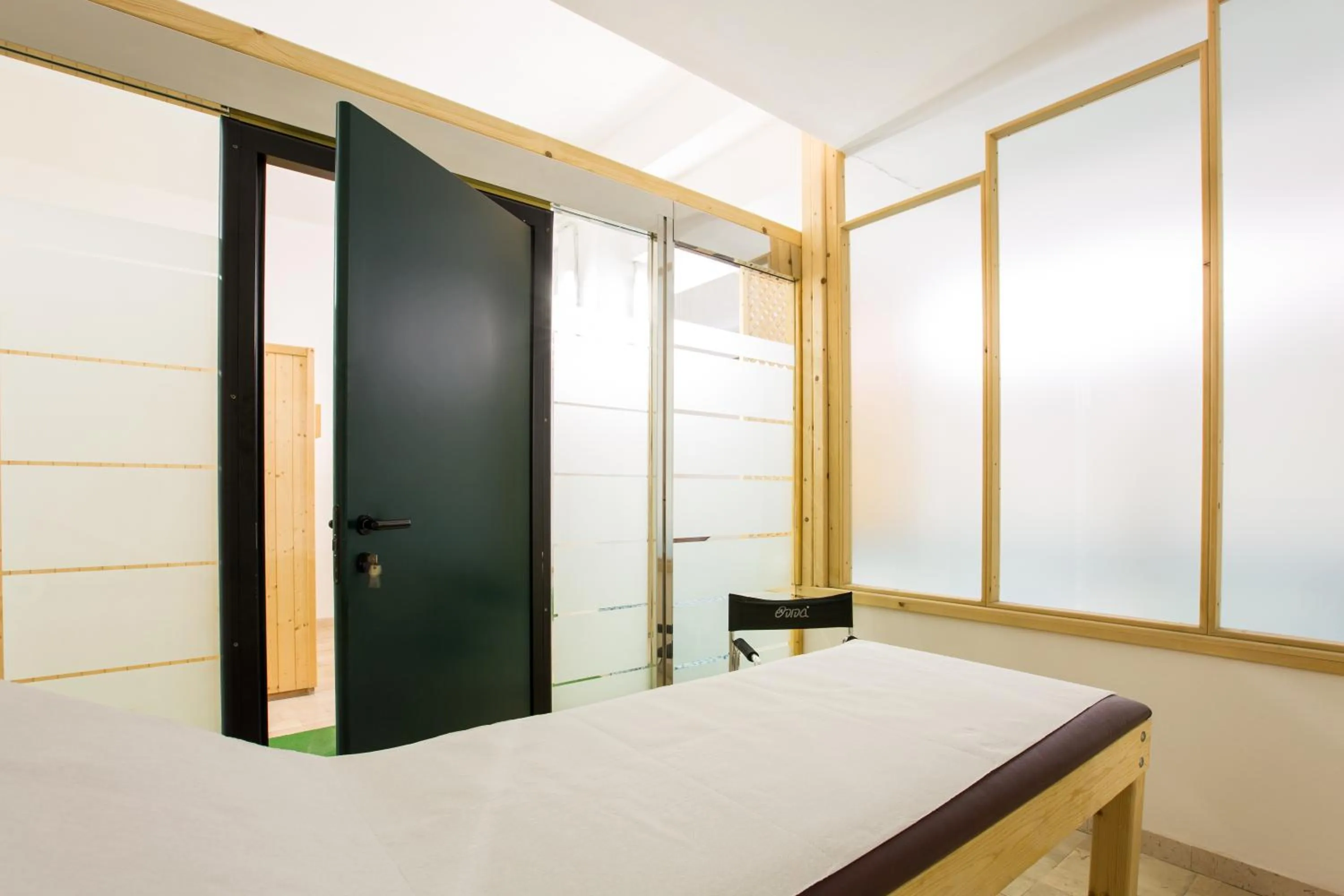 Fitness centre/facilities, Bed in Hotel Mediterraneo