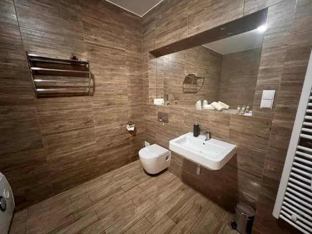 Shower in Magnolia Hotel&Restauracja