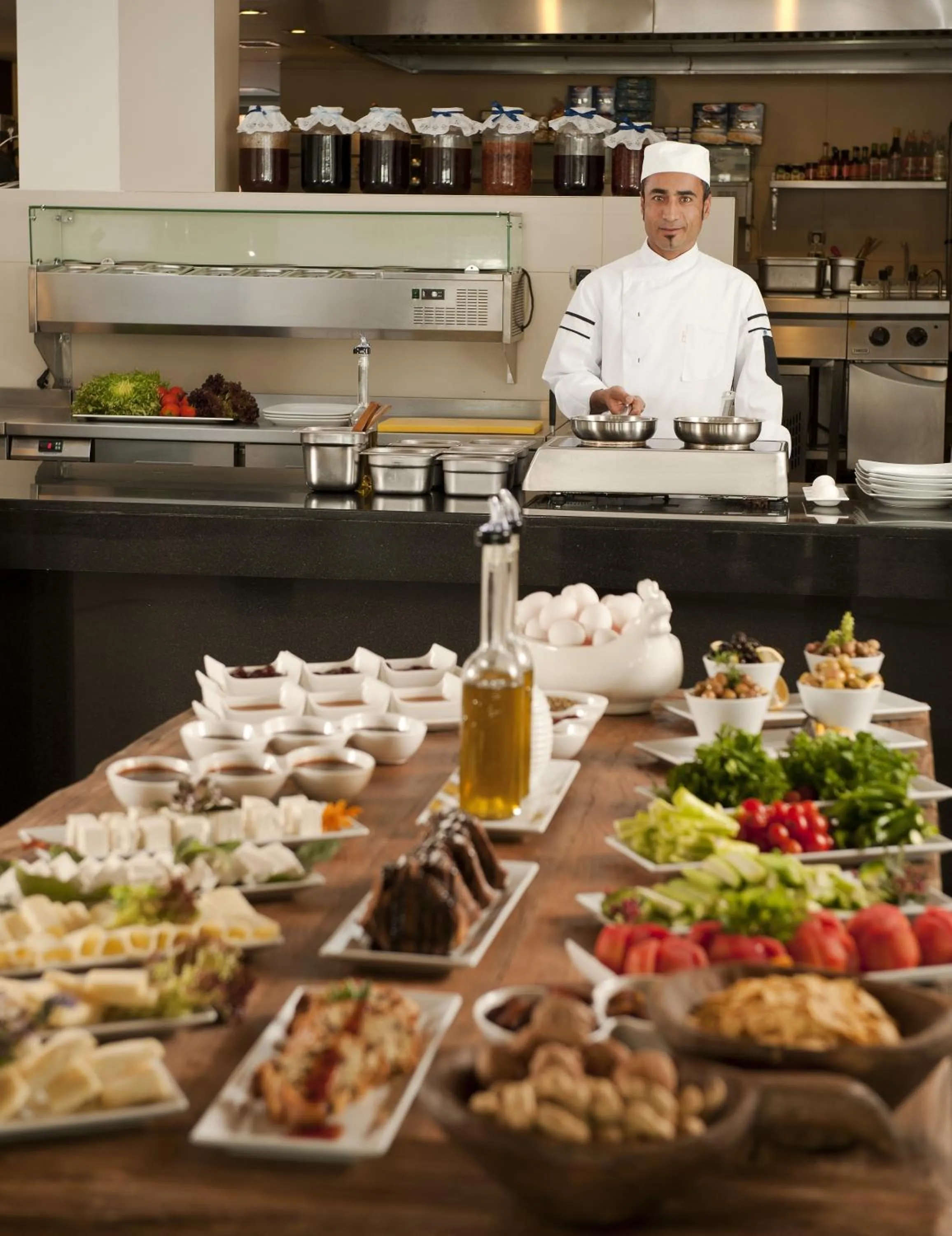 Restaurant/places to eat in Ortunc Hotel - Cunda Island (Adult Only)