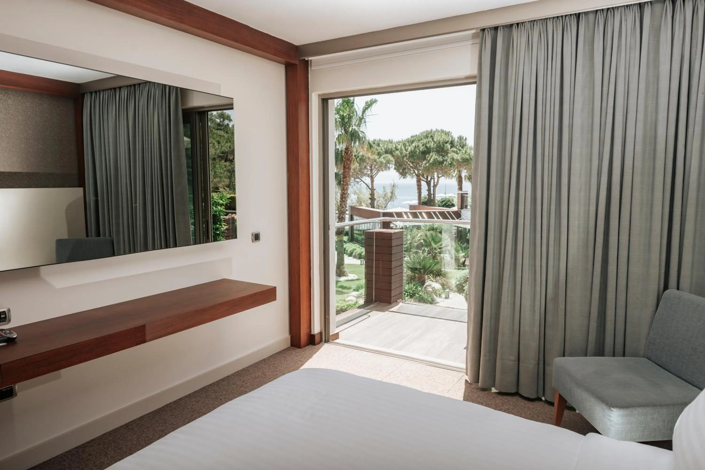 Garden, Bed in Ortunc Hotel - Cunda Island (Adult Only)