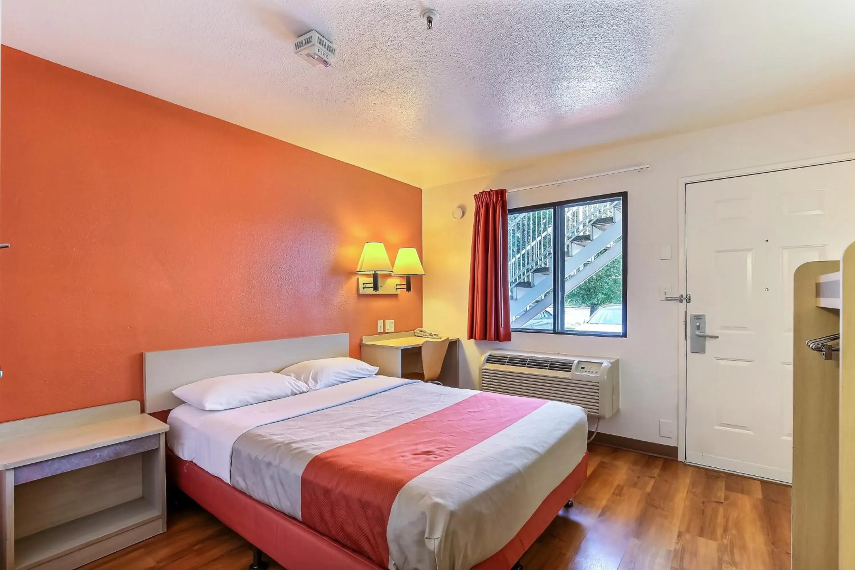 Photo of the whole room, Bed in Motel 6-Pinole, CA Photo of the whole room, Bed in Motel 6-Pinole, CA