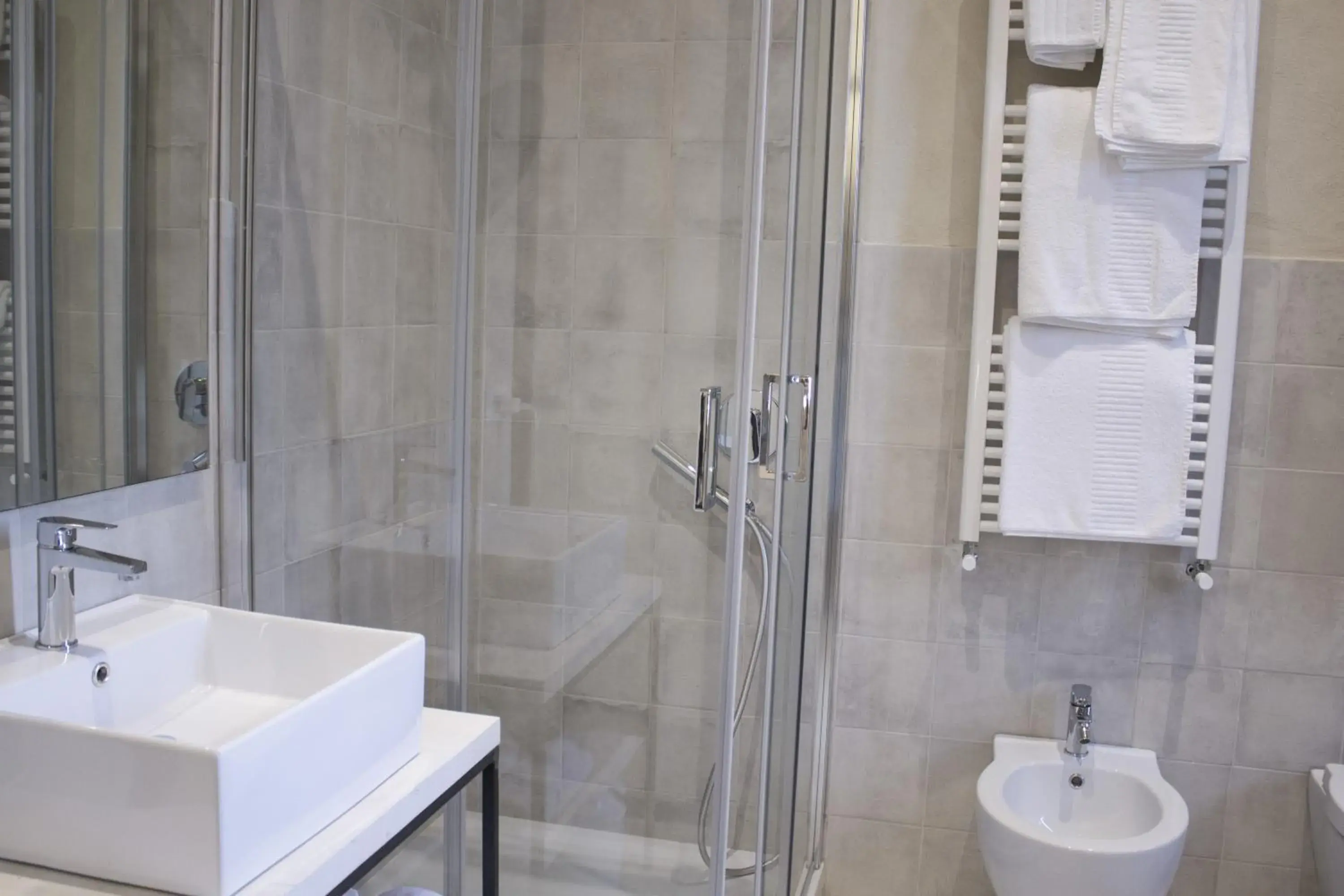 King Suite with Balcony in Colle San Mauro King Suite with Balcony in Colle San Mauro