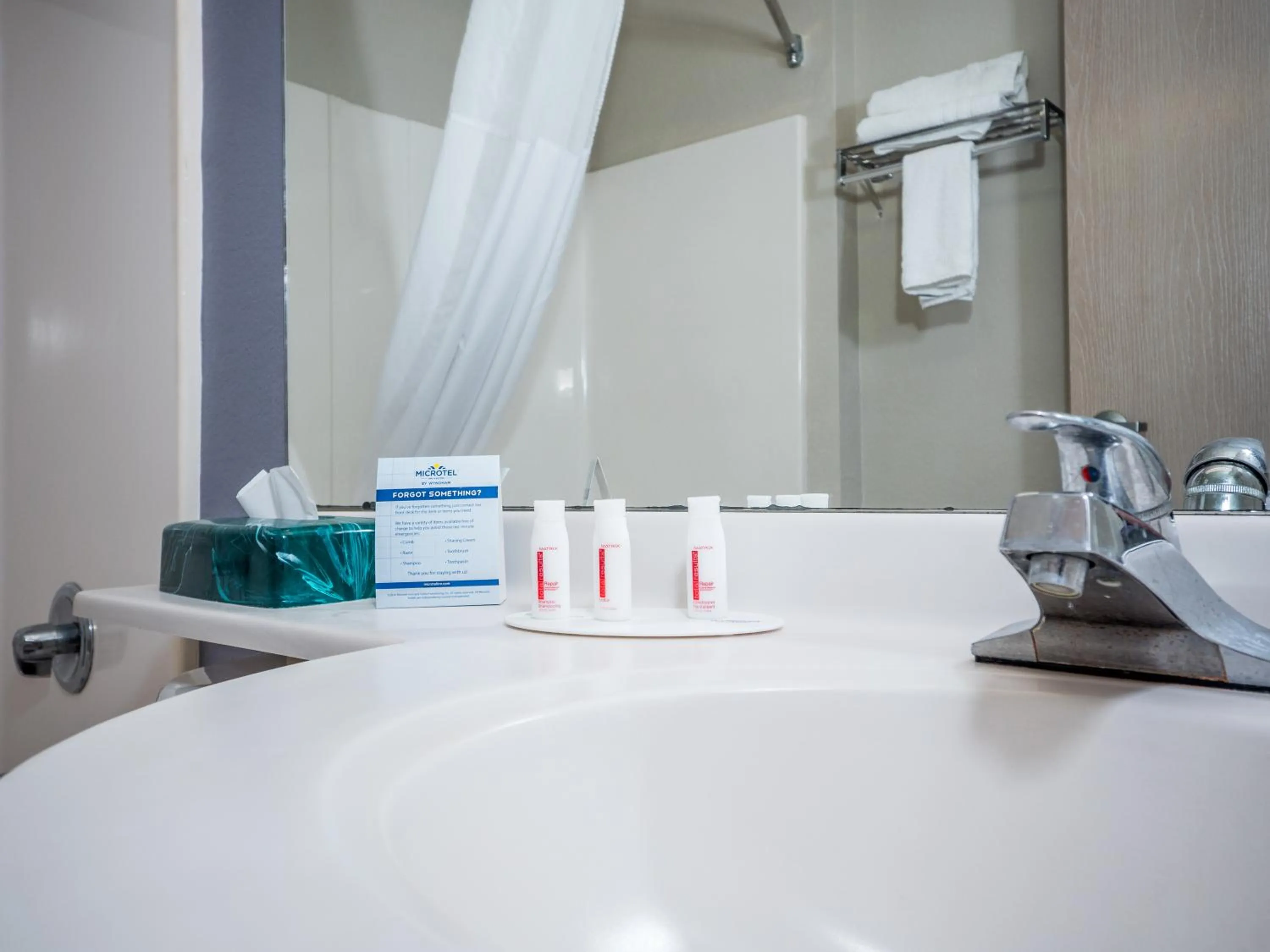 Bathroom in Microtel Inn & Suites by Wyndham Palm Coast I-95