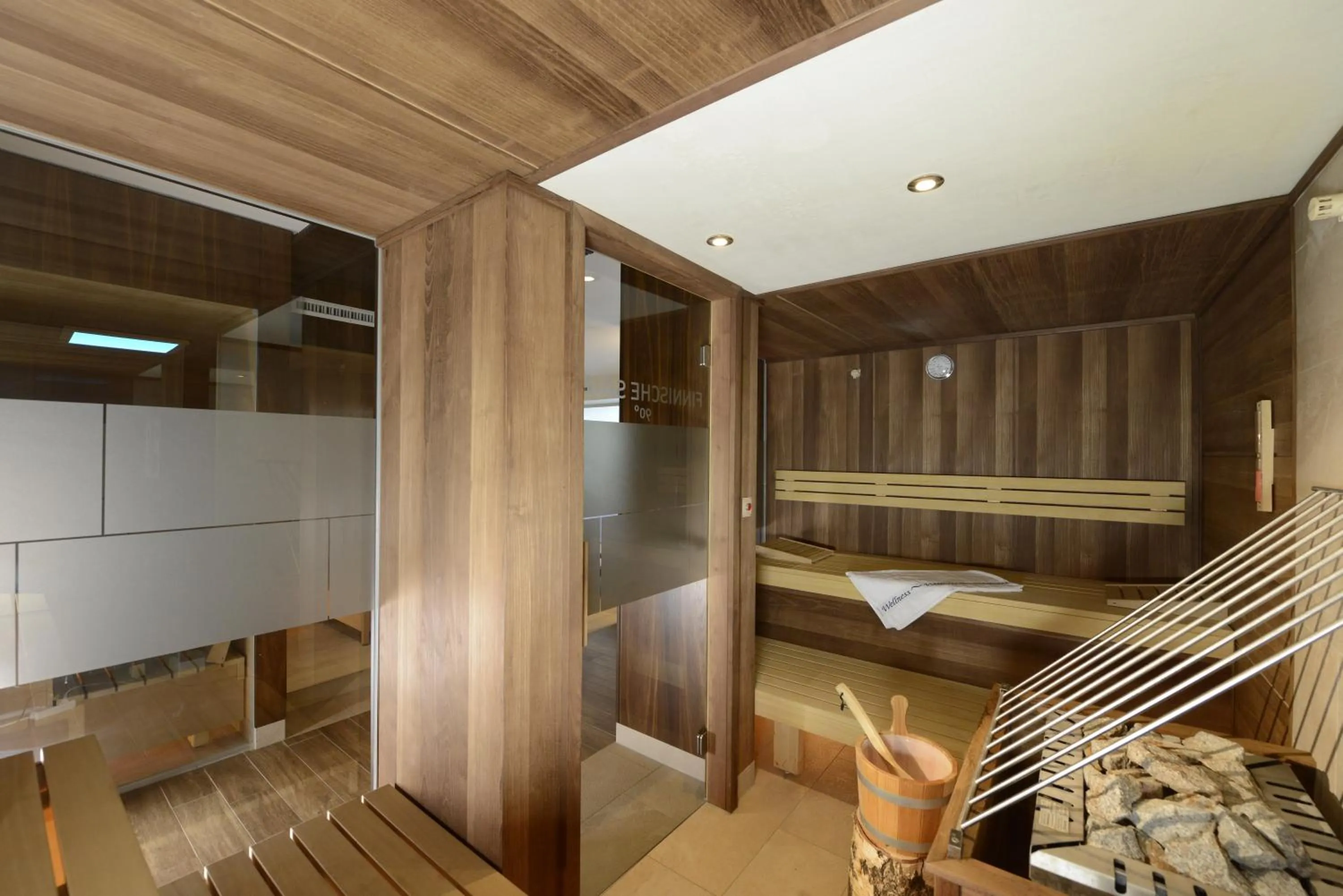 Sauna, Bed in Hotel Nassereinerhof