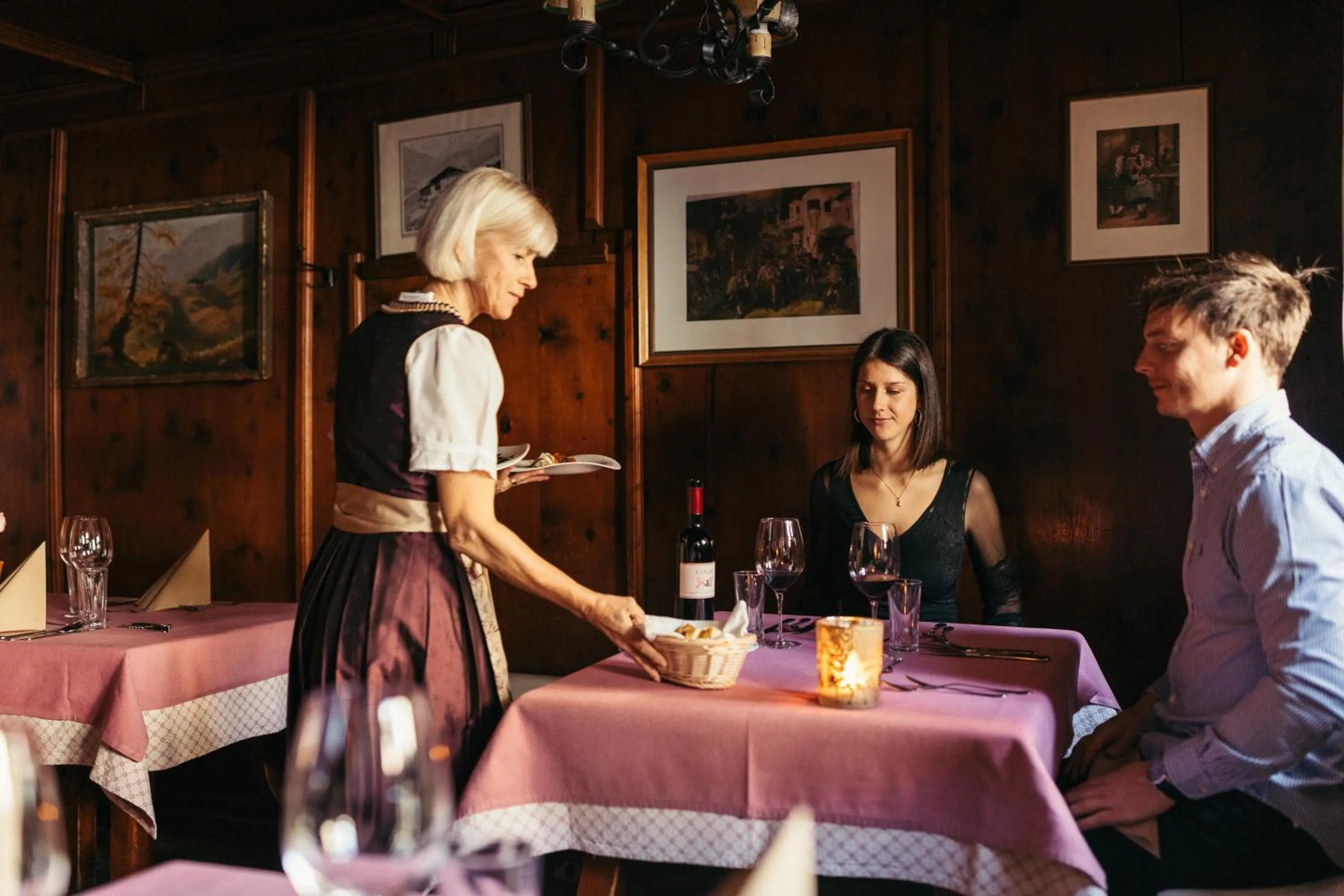 Restaurant/places to eat in Hotel Nassereinerhof