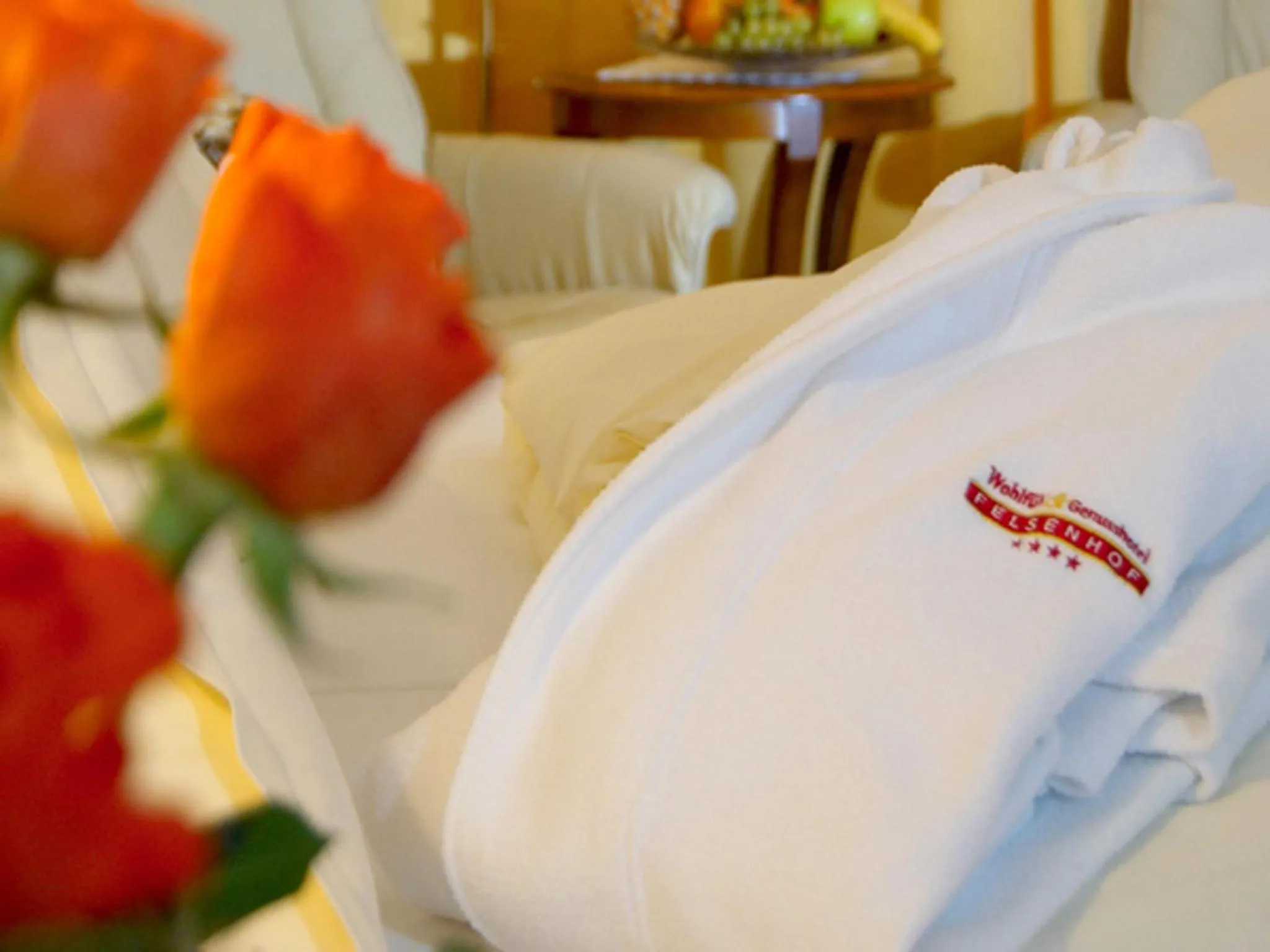 Decorative detail, Bed in Wohlfühl & Genusshotel Felsenhof