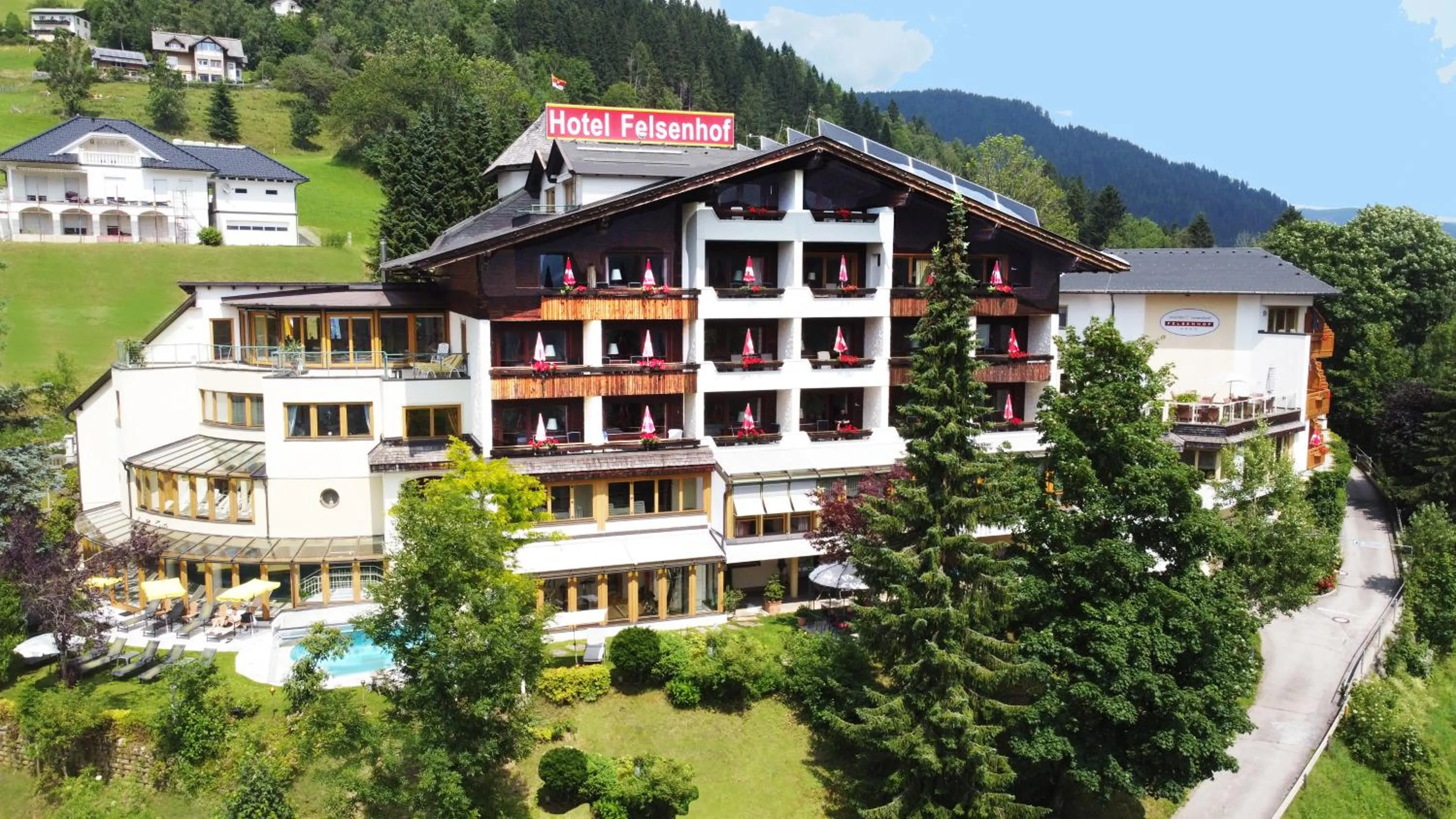 Property building in Wohlfühl & Genusshotel Felsenhof