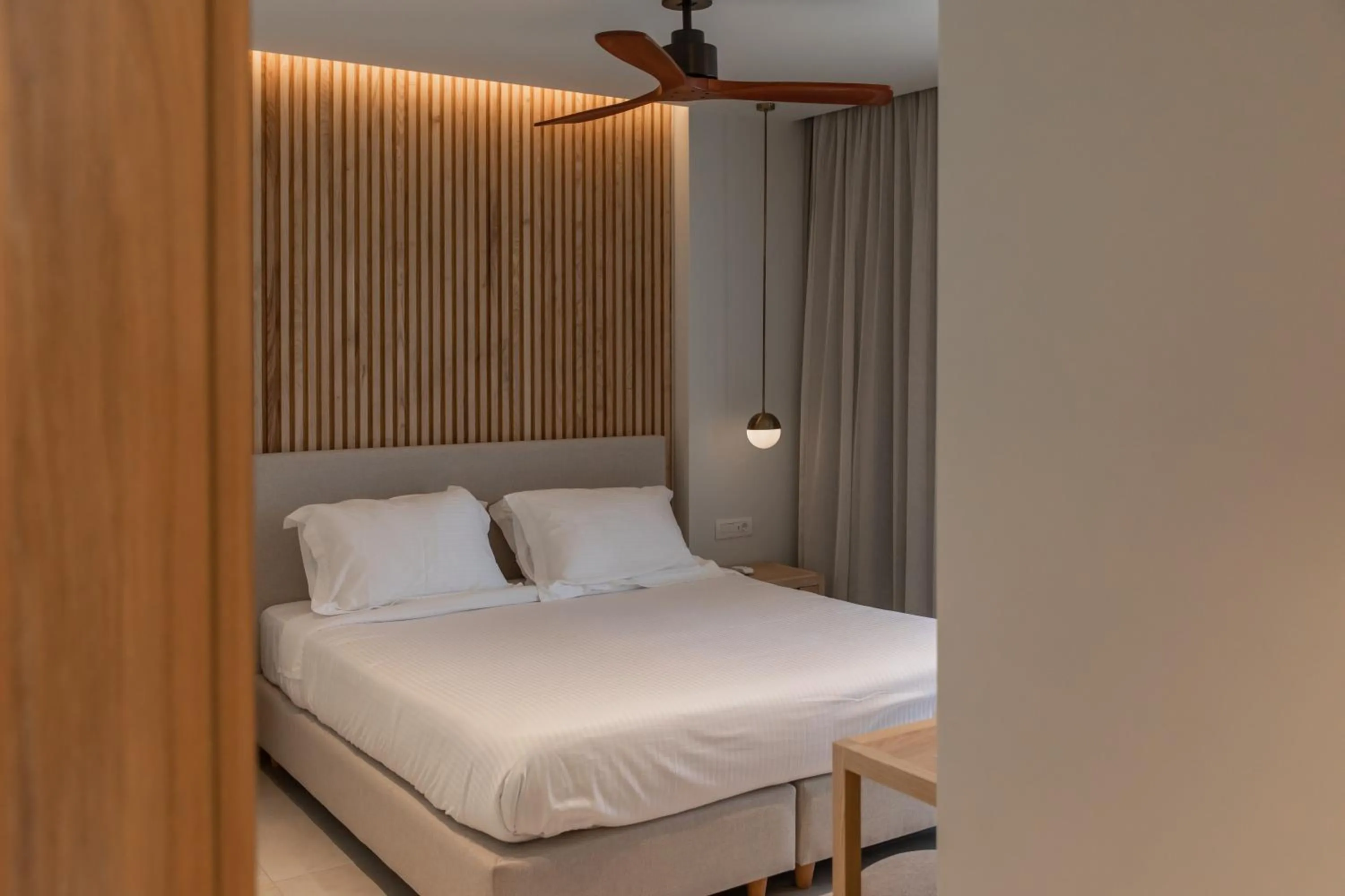 Bed in Agrelli Hotel & Suites