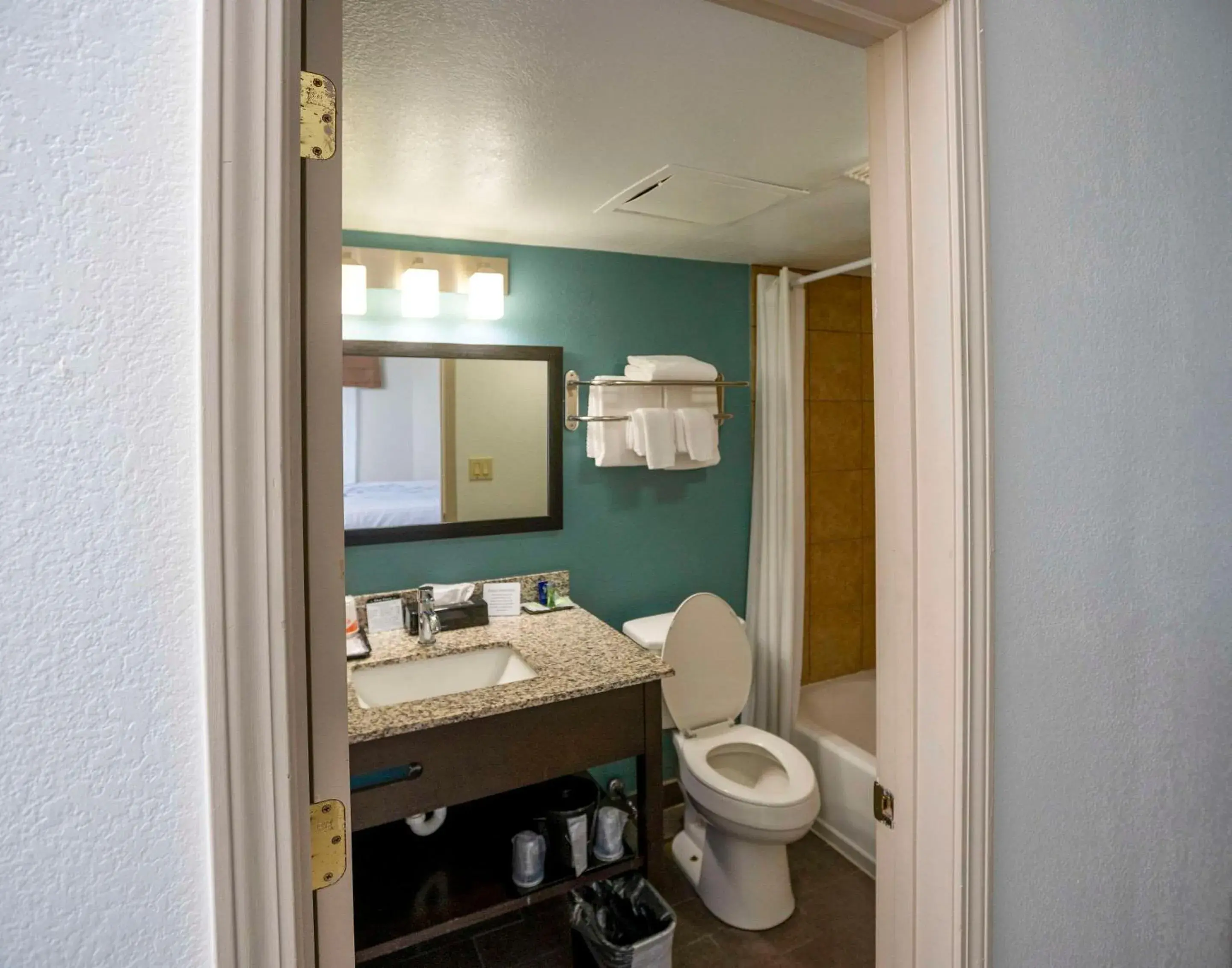 Bedroom in Sleep Inn Myrtle Beach near Outlets Bedroom in Sleep Inn Myrtle Beach near Outlets