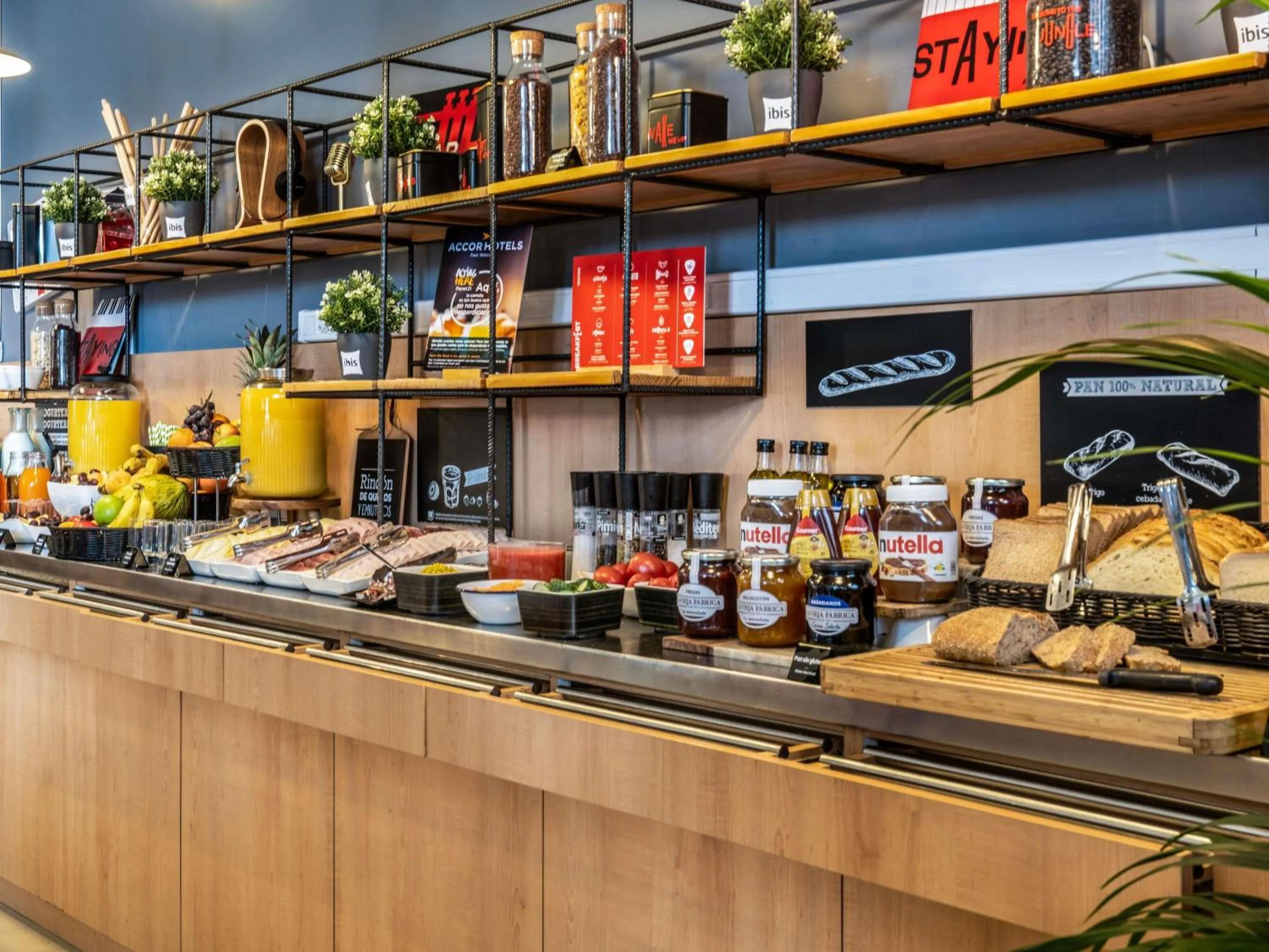 Breakfast in Ibis Barcelona Meridiana