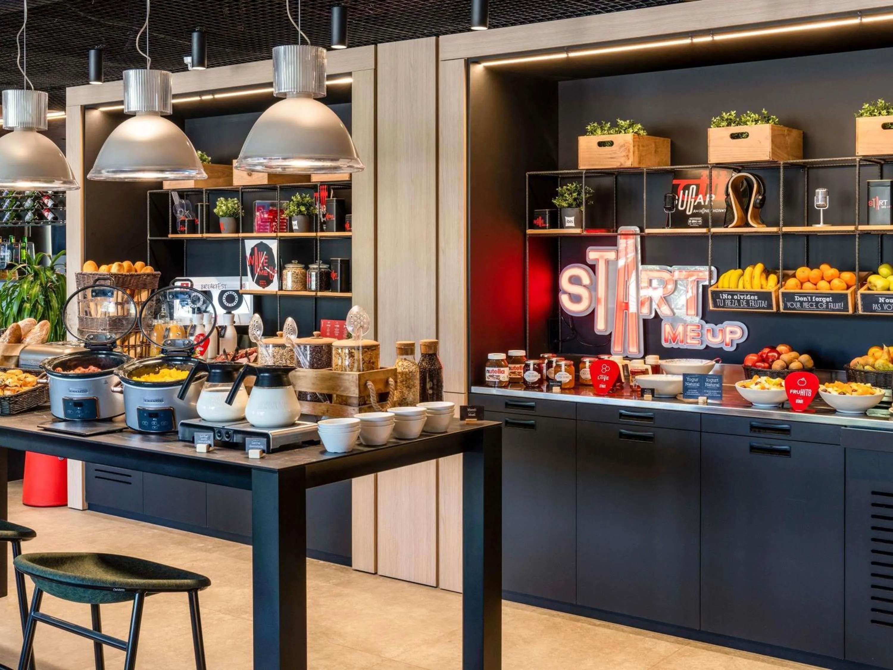 Property building in Ibis Barcelona Aeropuerto Viladecans