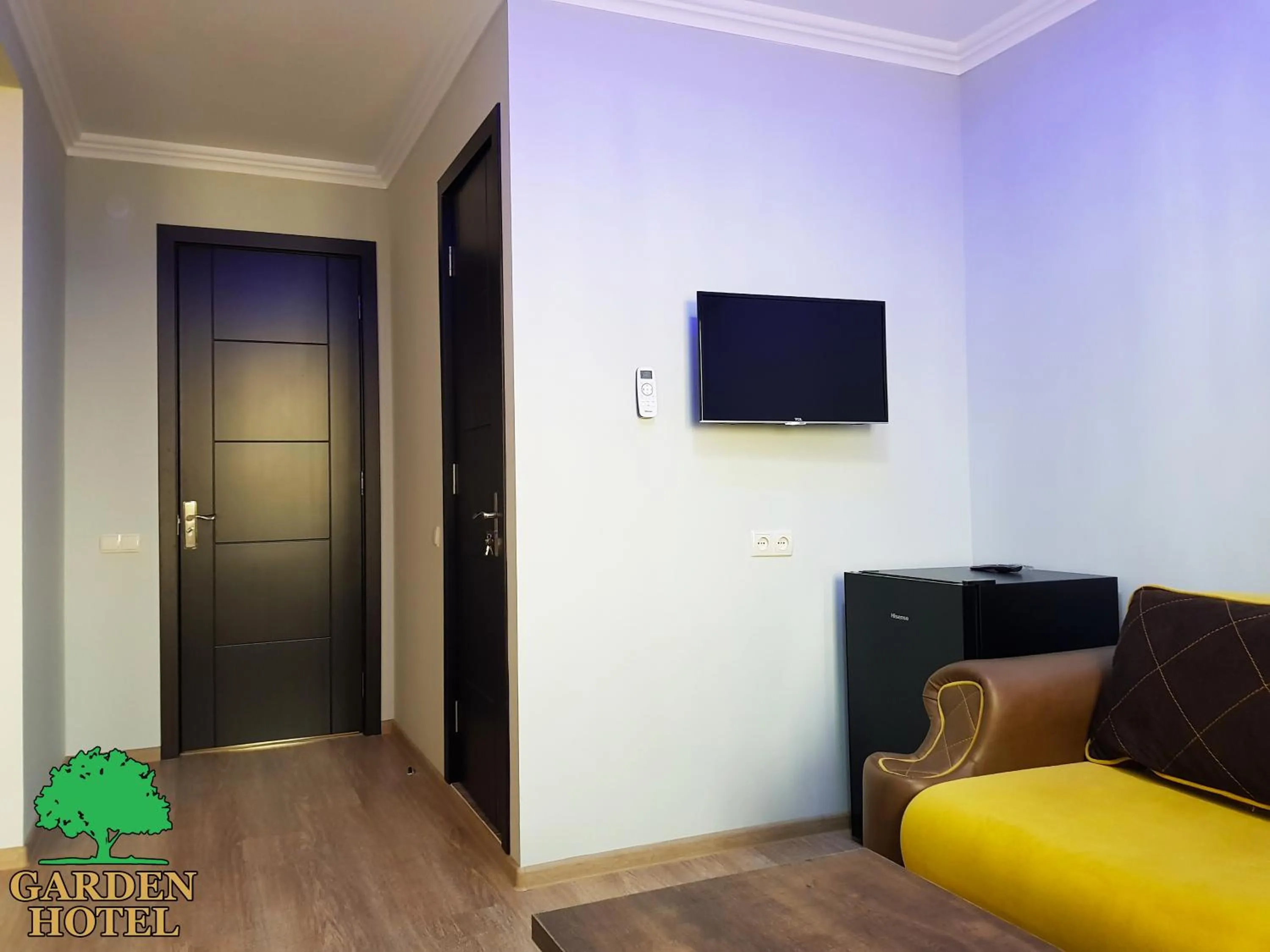 Living room in Garden Hotel