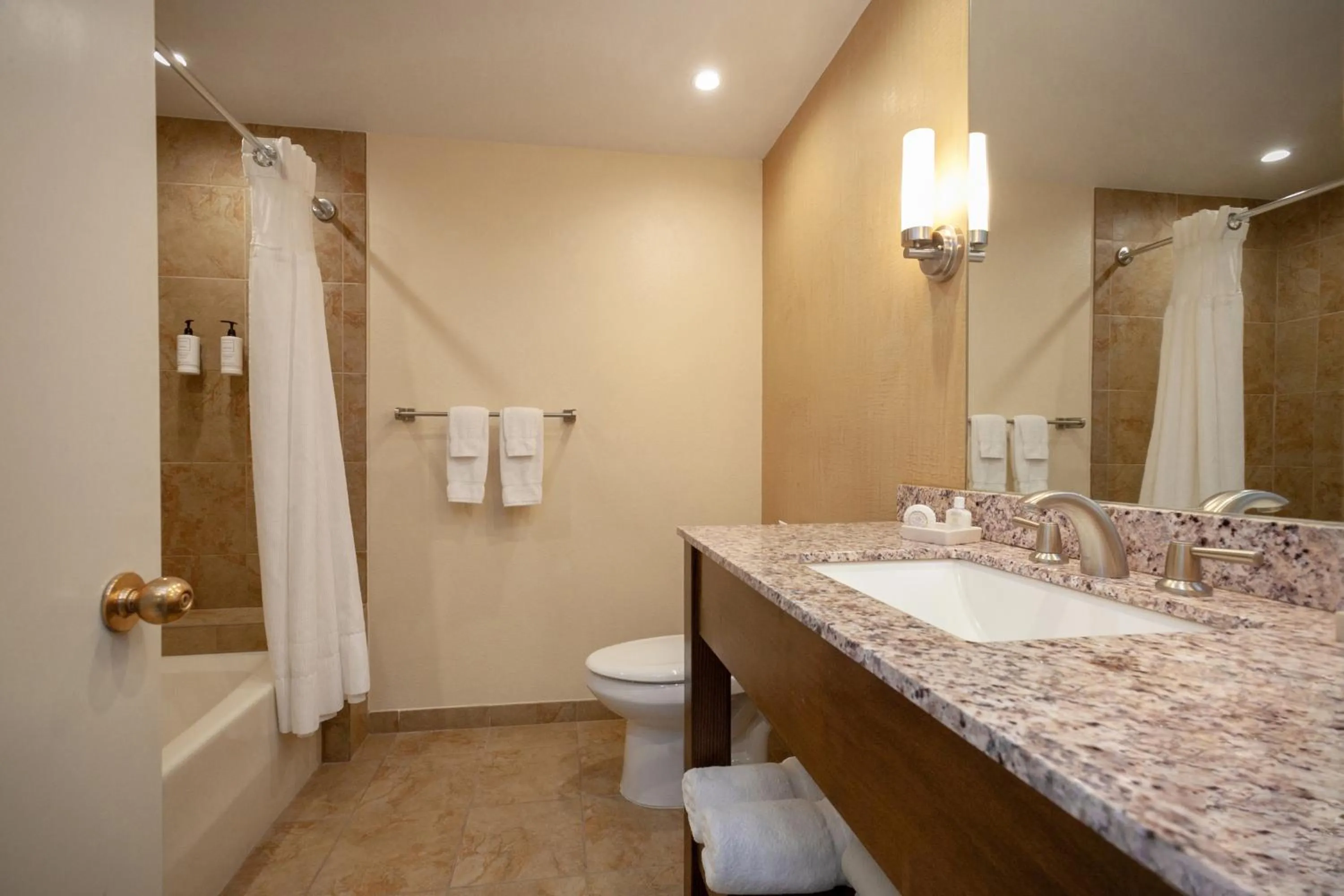 Shower in The Inn at the Tides