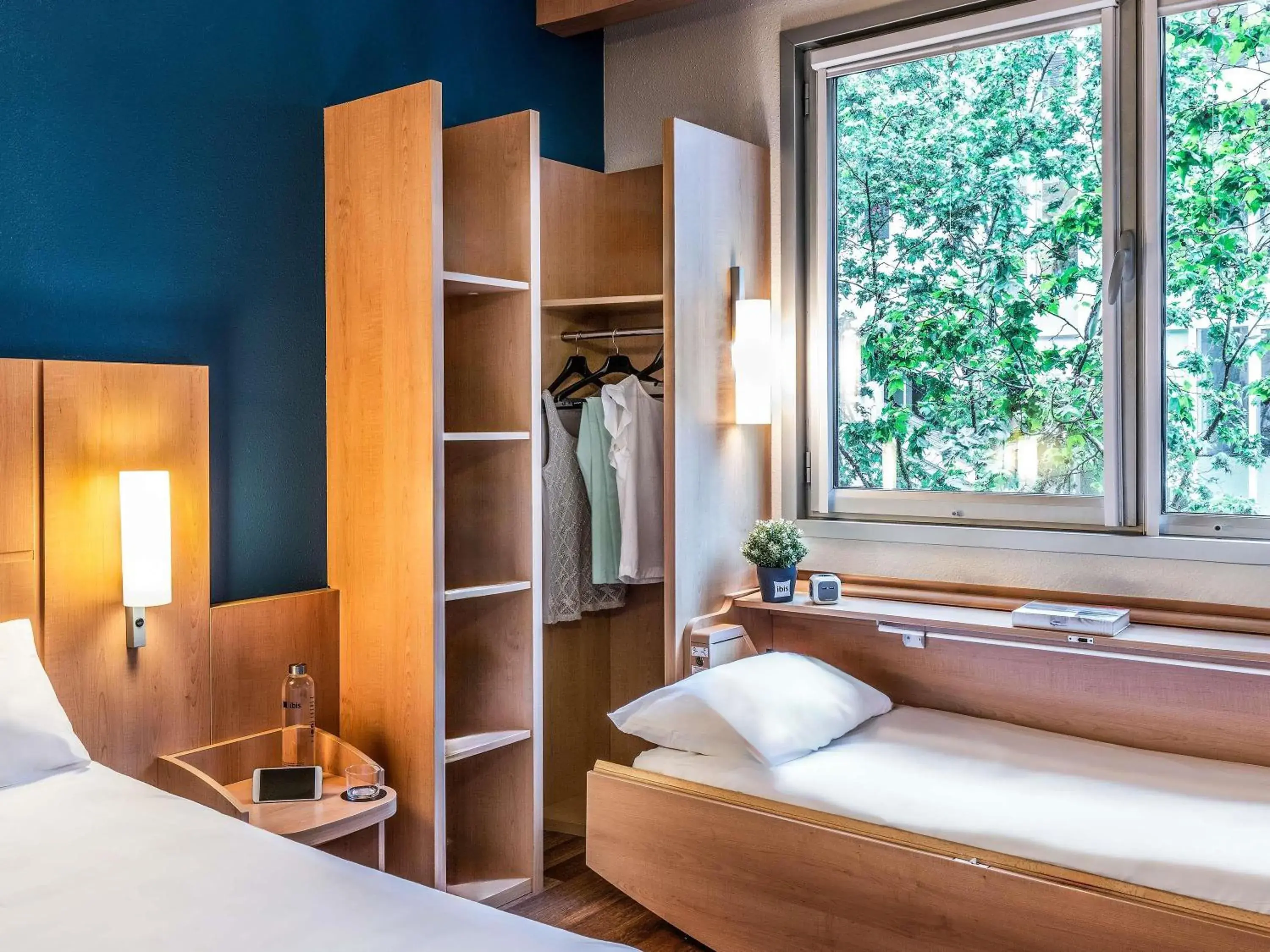 Bedroom, Bed in Ibis Barcelona Plaza Glòries 22@ Bedroom, Bed in Ibis Barcelona Plaza Glòries 22@