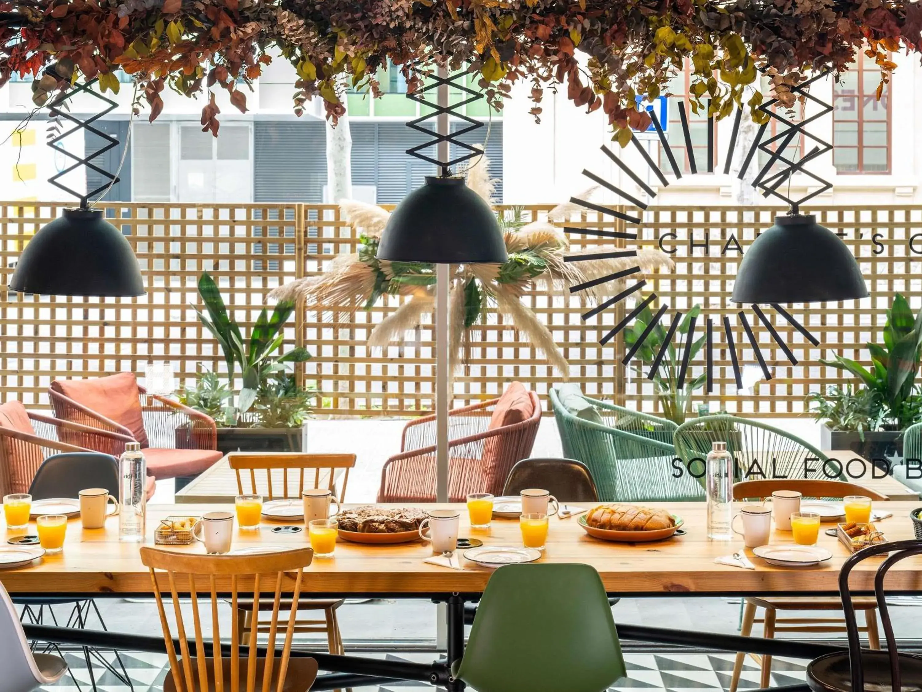 Property building in Ibis Barcelona Plaza Glòries 22@ Property building in Ibis Barcelona Plaza Glòries 22@