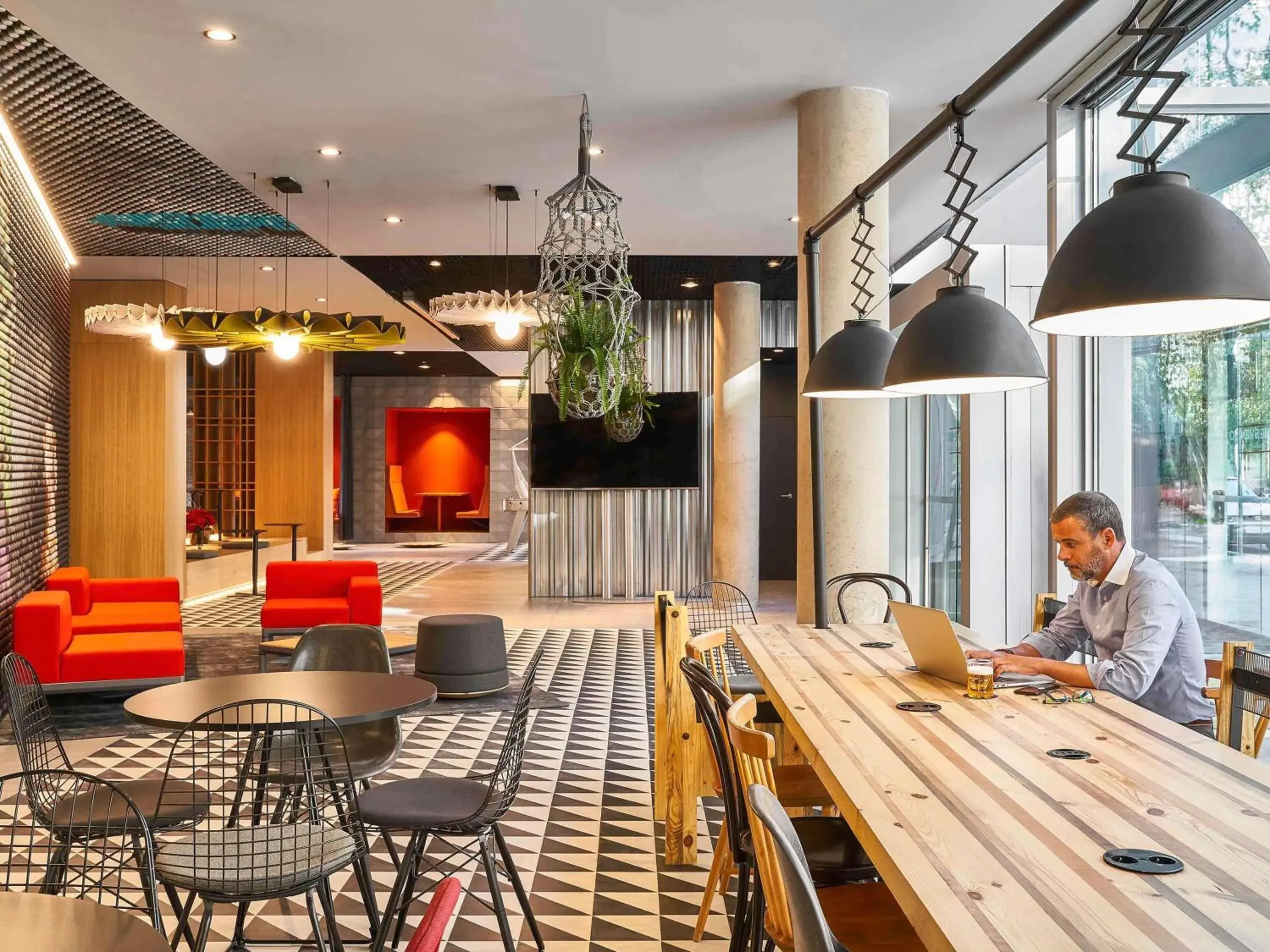 Restaurant/places to eat in Ibis Barcelona Plaza Glòries 22@ Restaurant/places to eat in Ibis Barcelona Plaza Glòries 22@