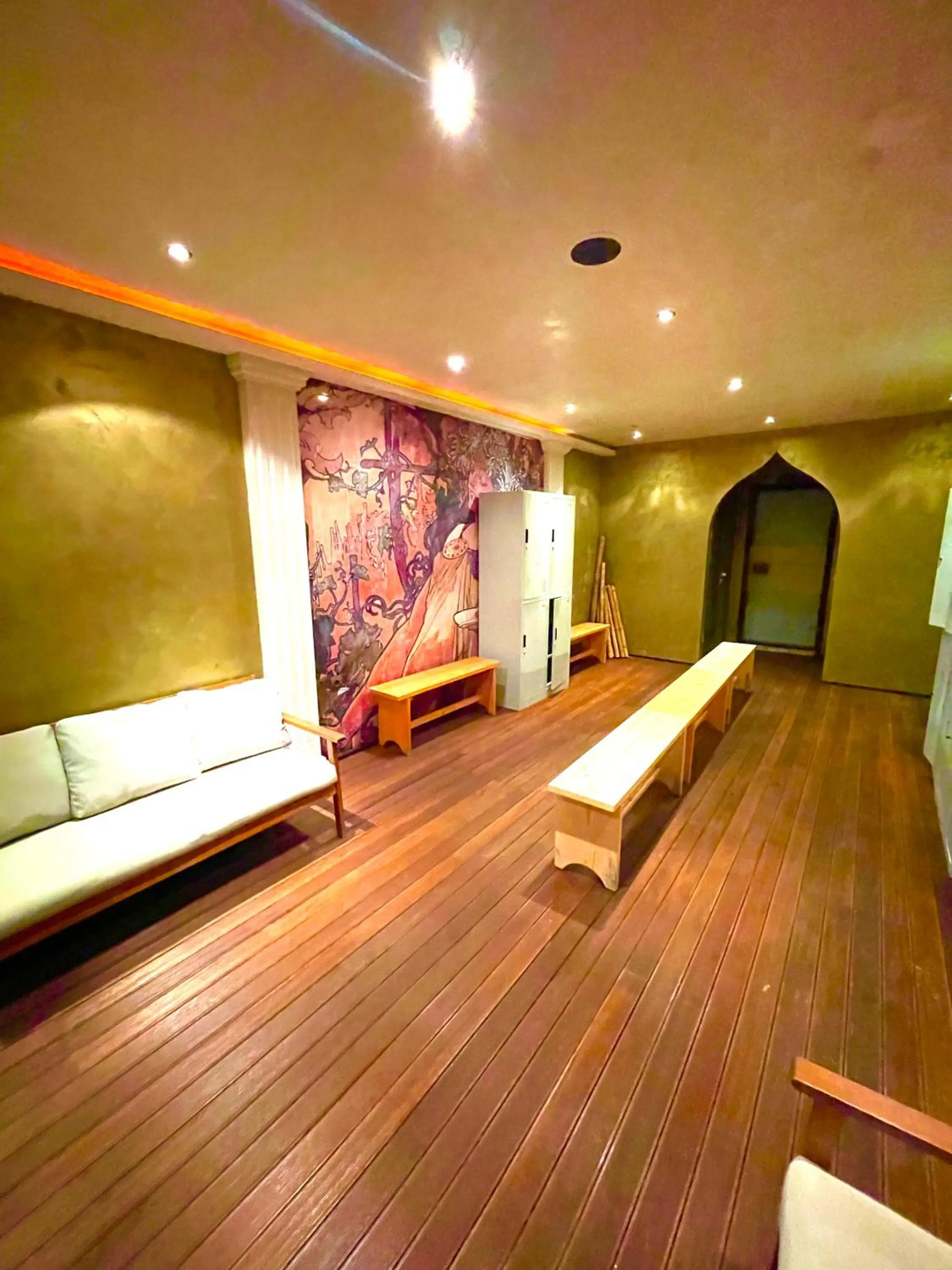 Massage in Grand Monastery Private Apartments