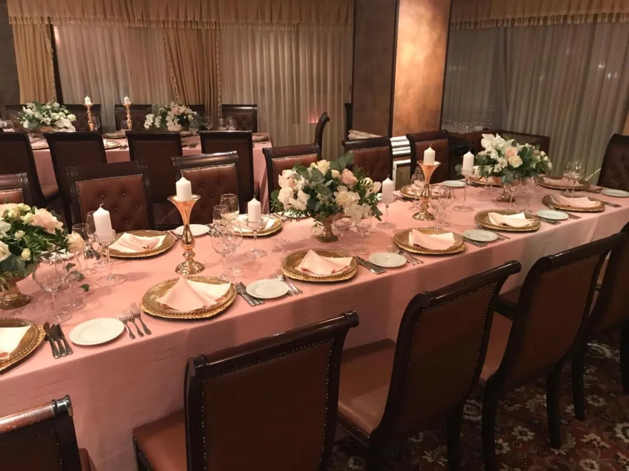 Restaurant/places to eat in Grand Monastery Private Apartments