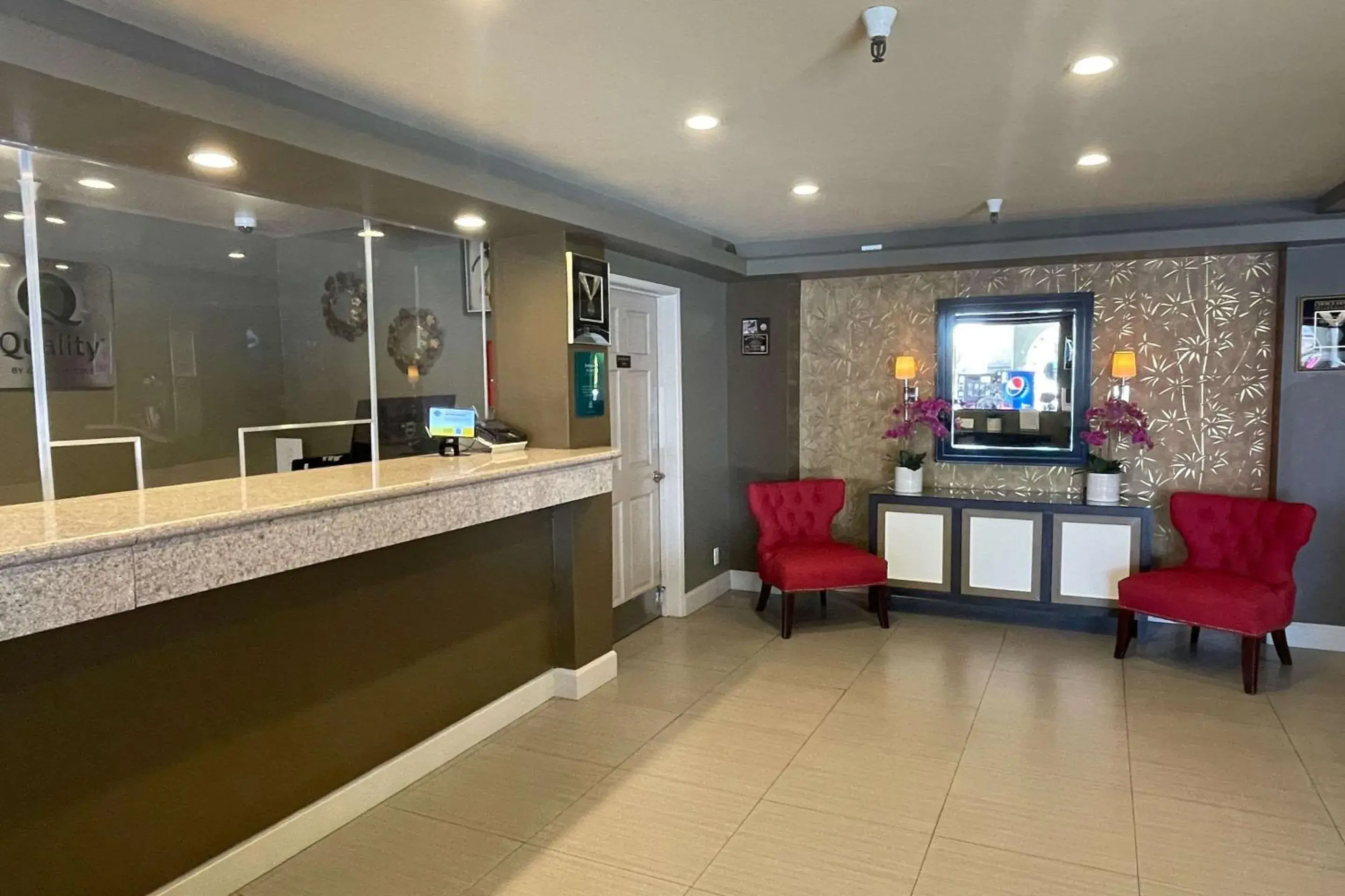 Lobby or reception in Quality Inn Ontario Airport Convention Center Lobby or reception in Quality Inn Ontario Airport Convention Center