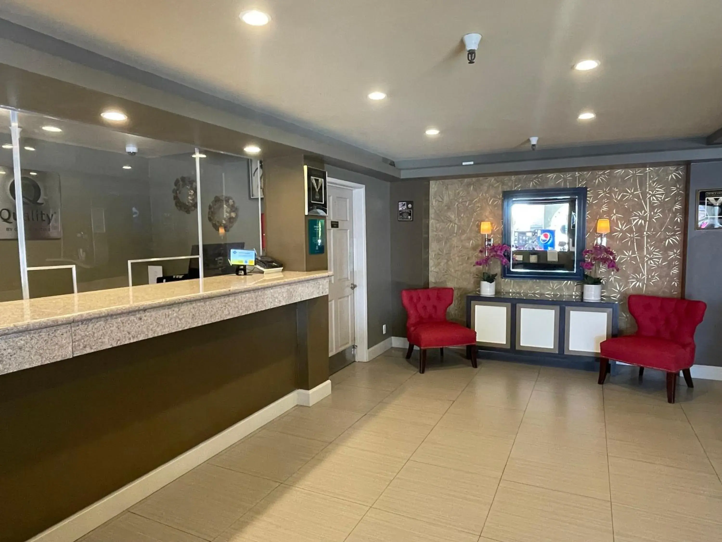 Lobby or reception in Quality Inn Ontario Airport Convention Center Lobby or reception in Quality Inn Ontario Airport Convention Center