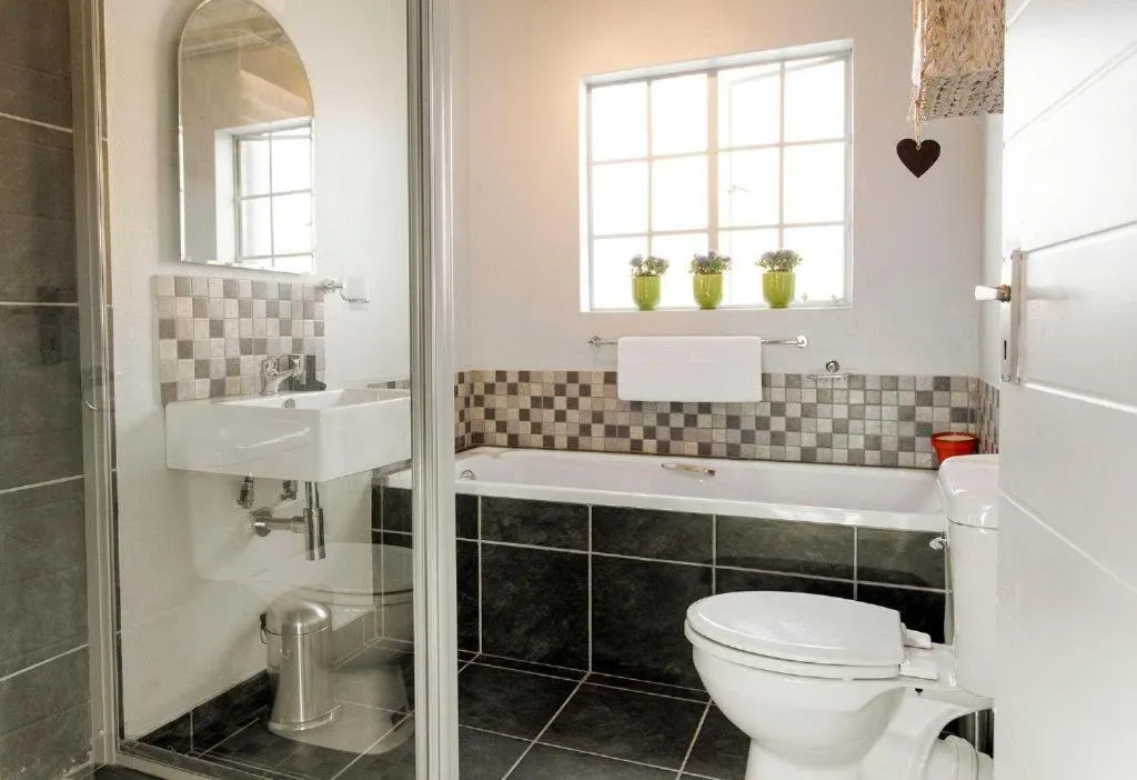 Bathroom in 3 Lux Suites