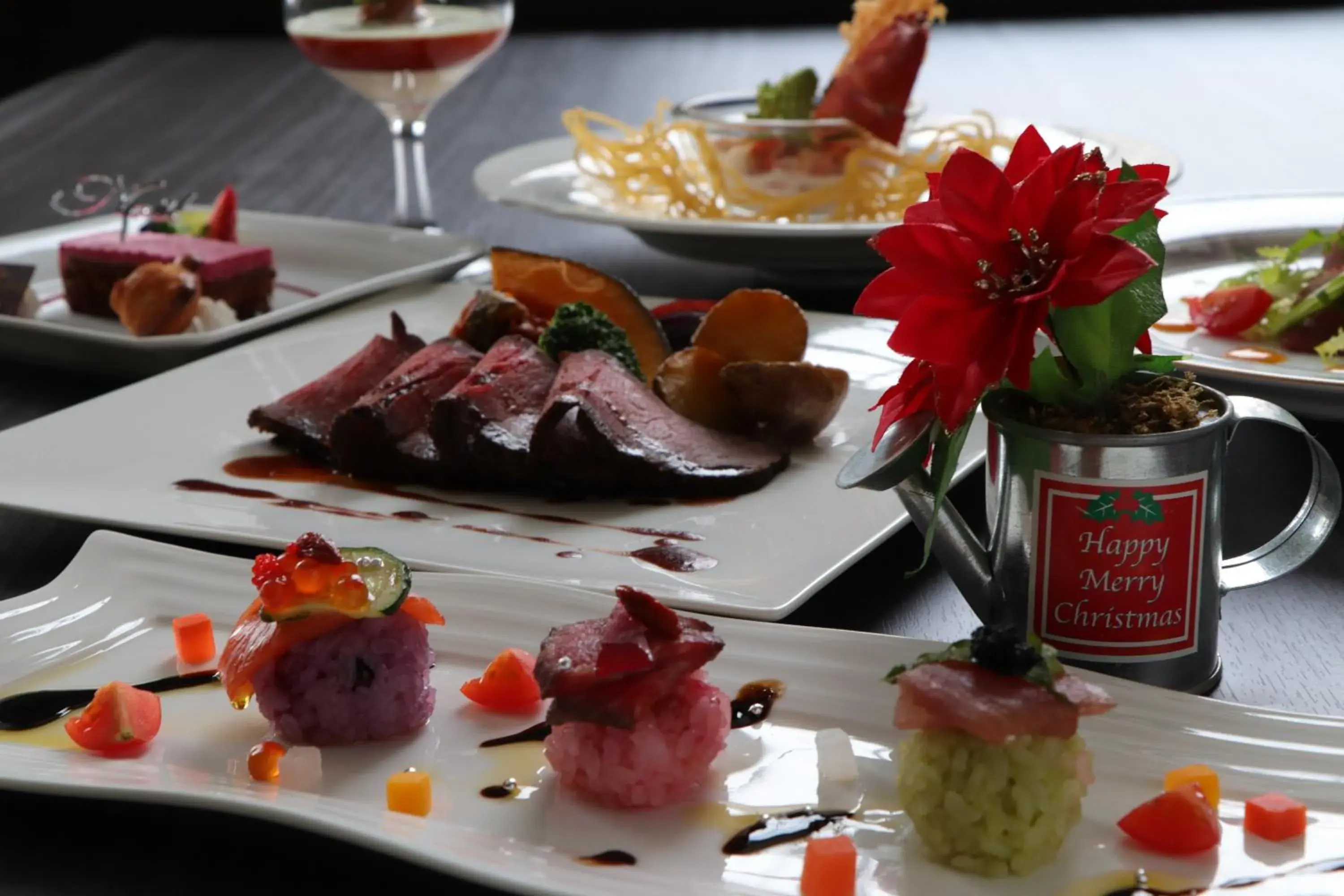 Restaurant/places to eat in Sahoro Resort Hotel Restaurant/places to eat in Sahoro Resort Hotel