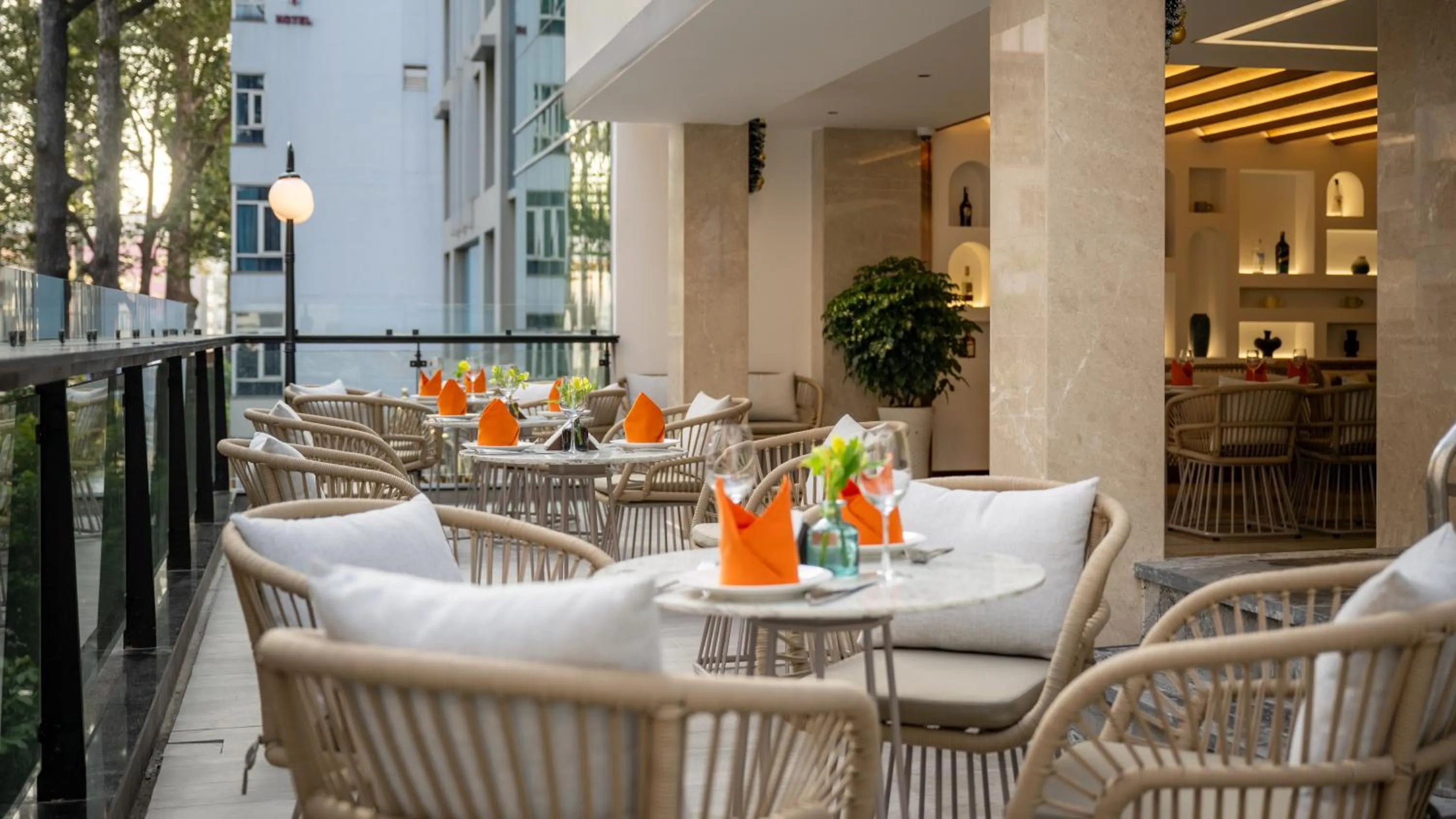 Lounge or bar in Harmony Saigon Hotel & Spa