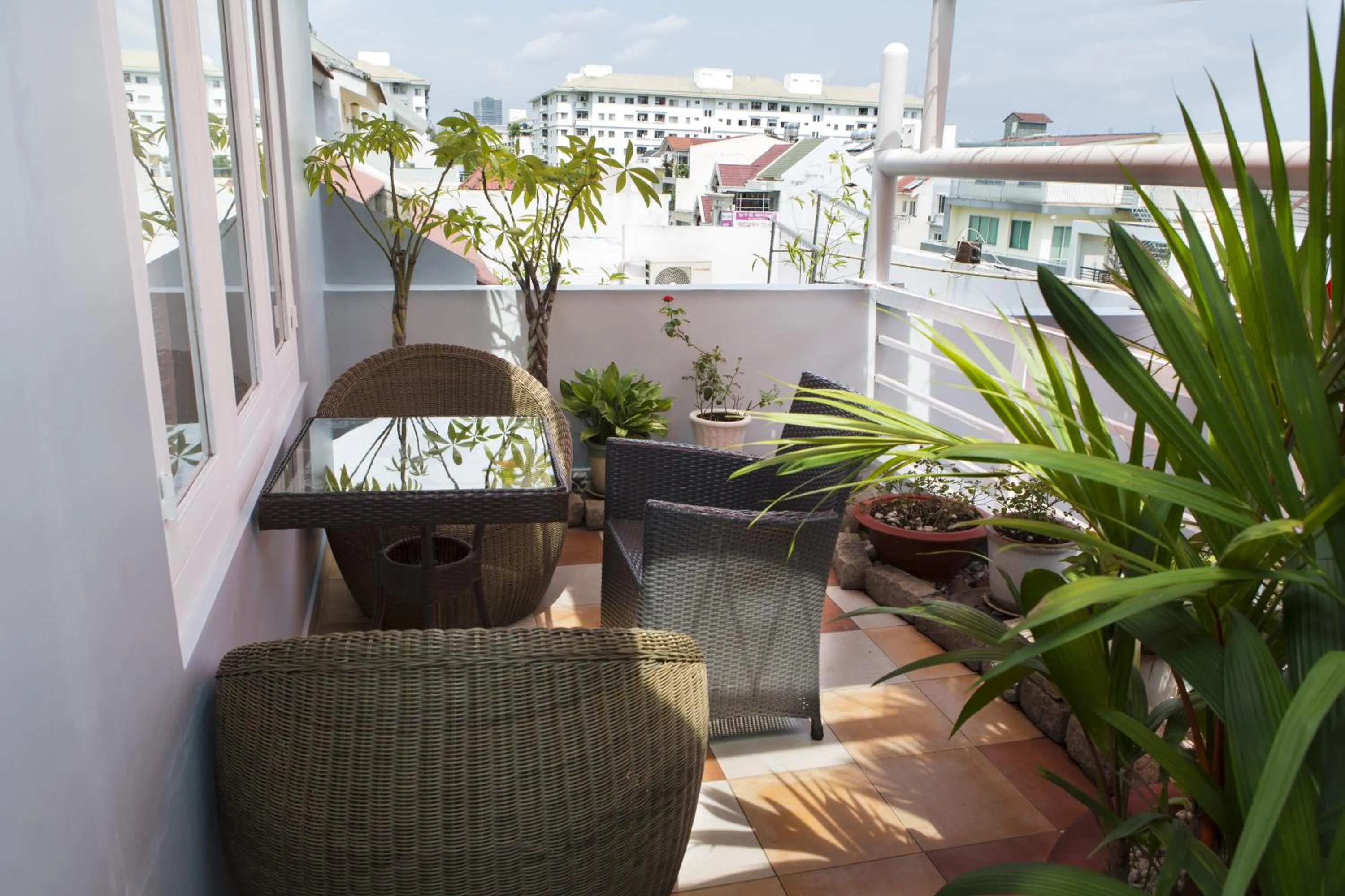 Patio in Vien Dong District 7 Phu My Hung