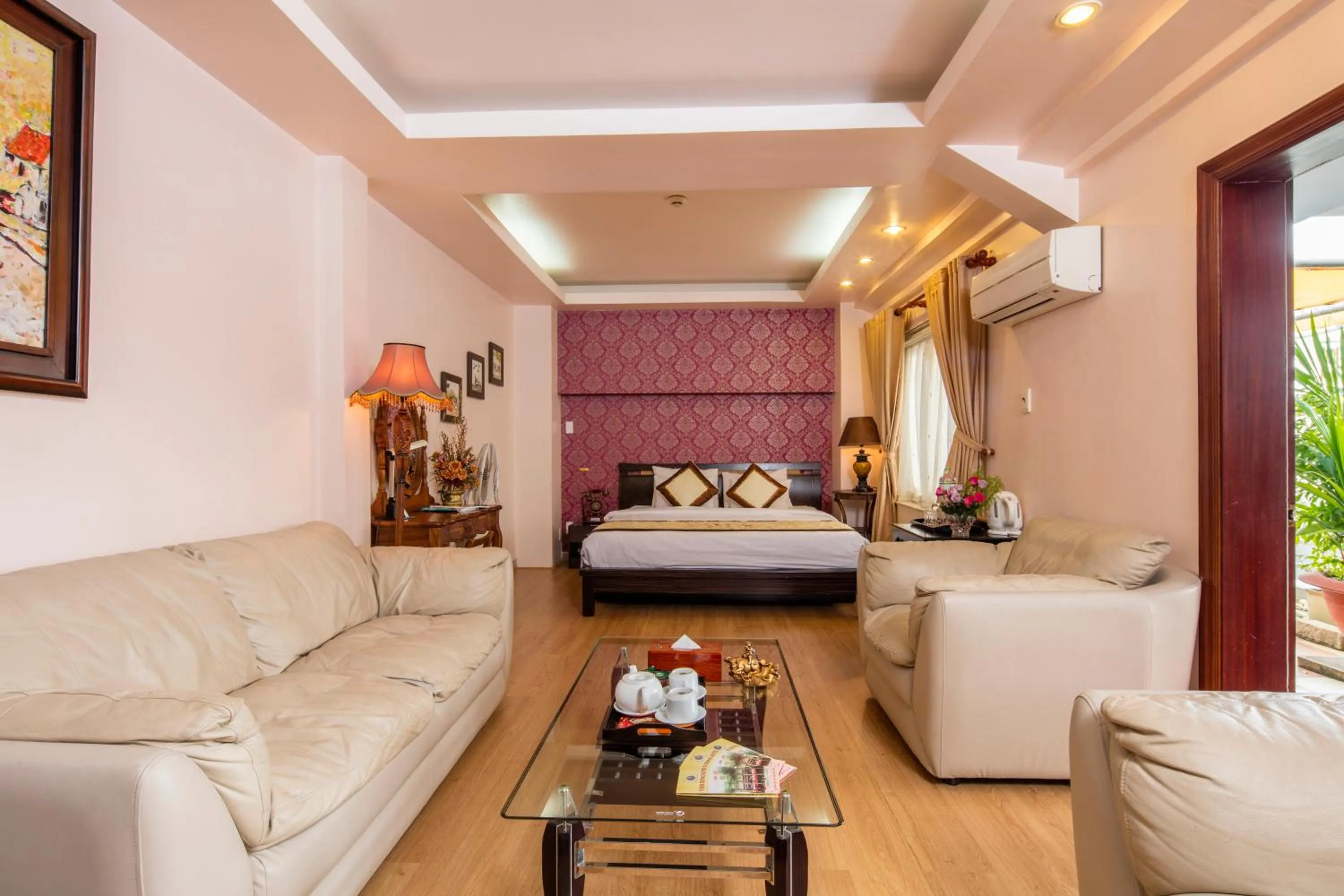 Photo of the whole room, Bed in Vien Dong District 7 Phu My Hung