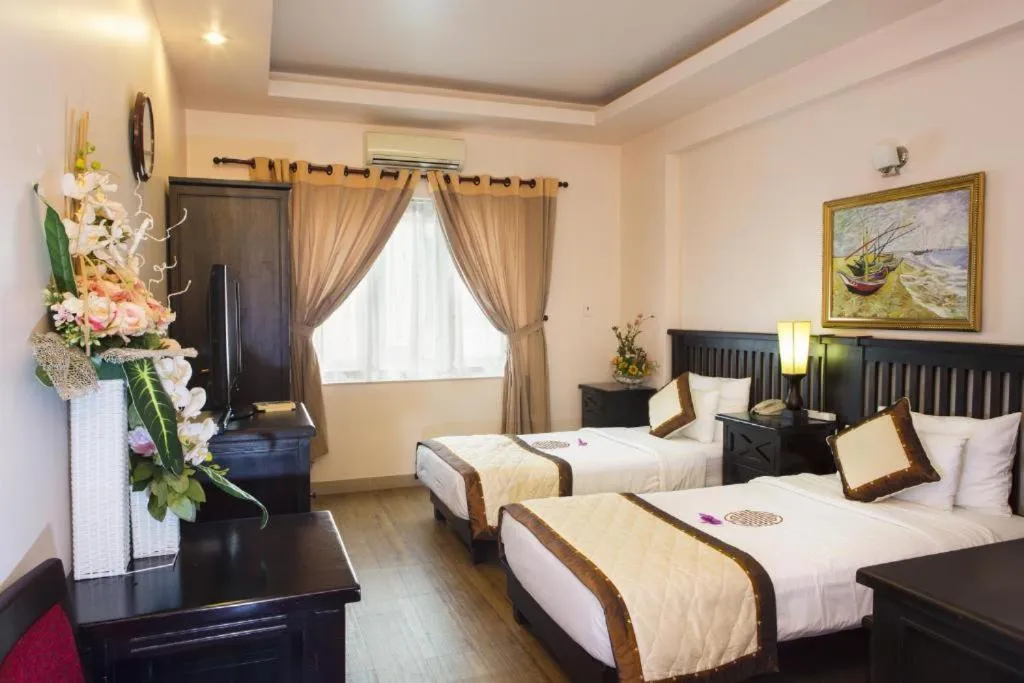 Bed in Vien Dong District 7 Phu My Hung