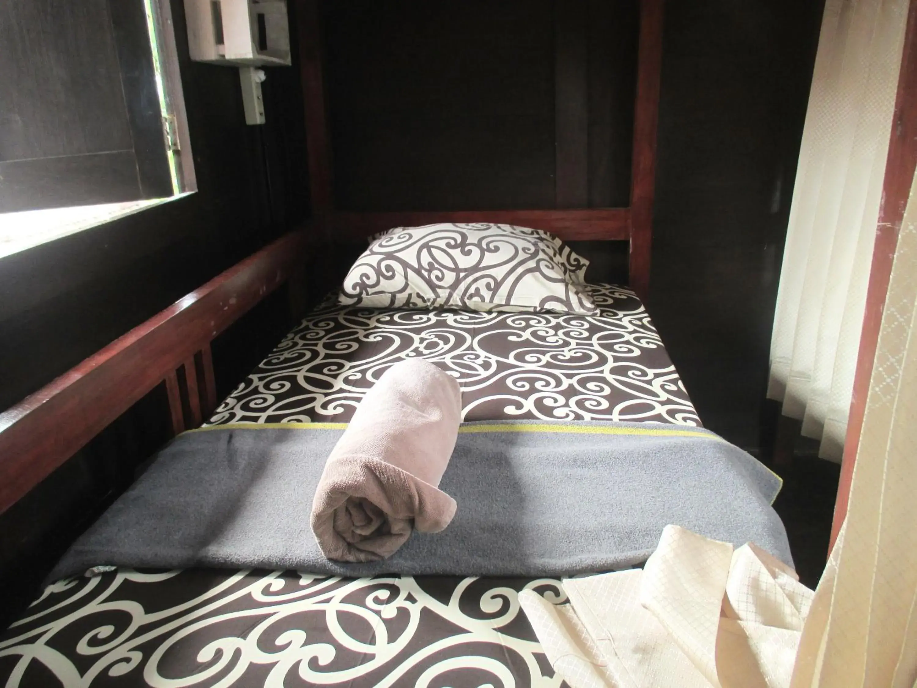 Bed in 8-Bed Dormitory Room in Green Paddy Hostel & Villa Bed in 8-Bed Dormitory Room in Green Paddy Hostel & Villa