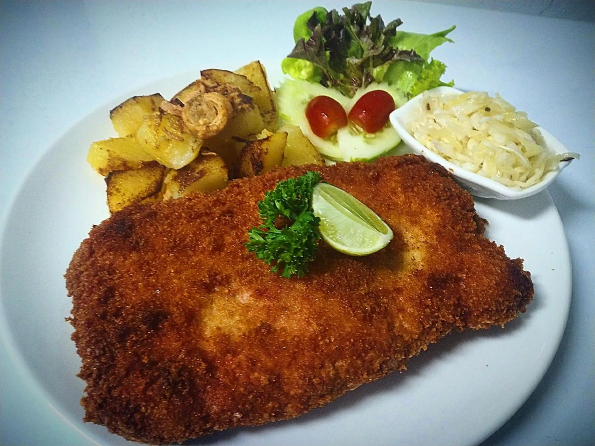 Restaurant/places to eat in Billabong Hotel and Cafe