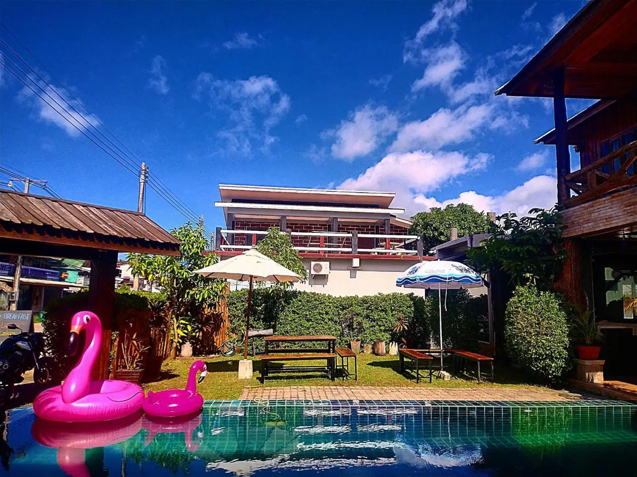 Property building in Billabong Hotel and Cafe Property building in Billabong Hotel and Cafe