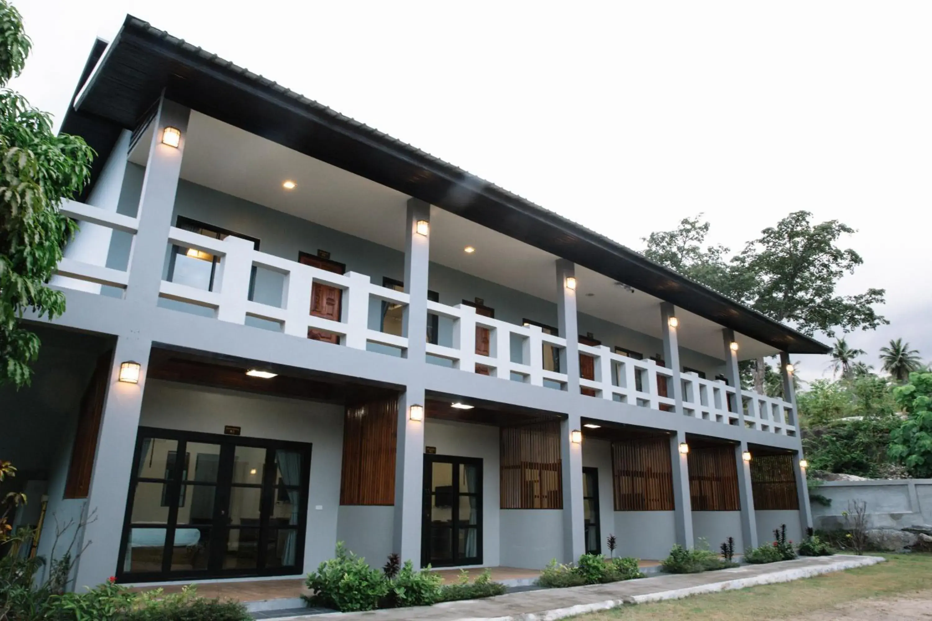 Facade/entrance in Billabong Hotel and Cafe Facade/entrance in Billabong Hotel and Cafe