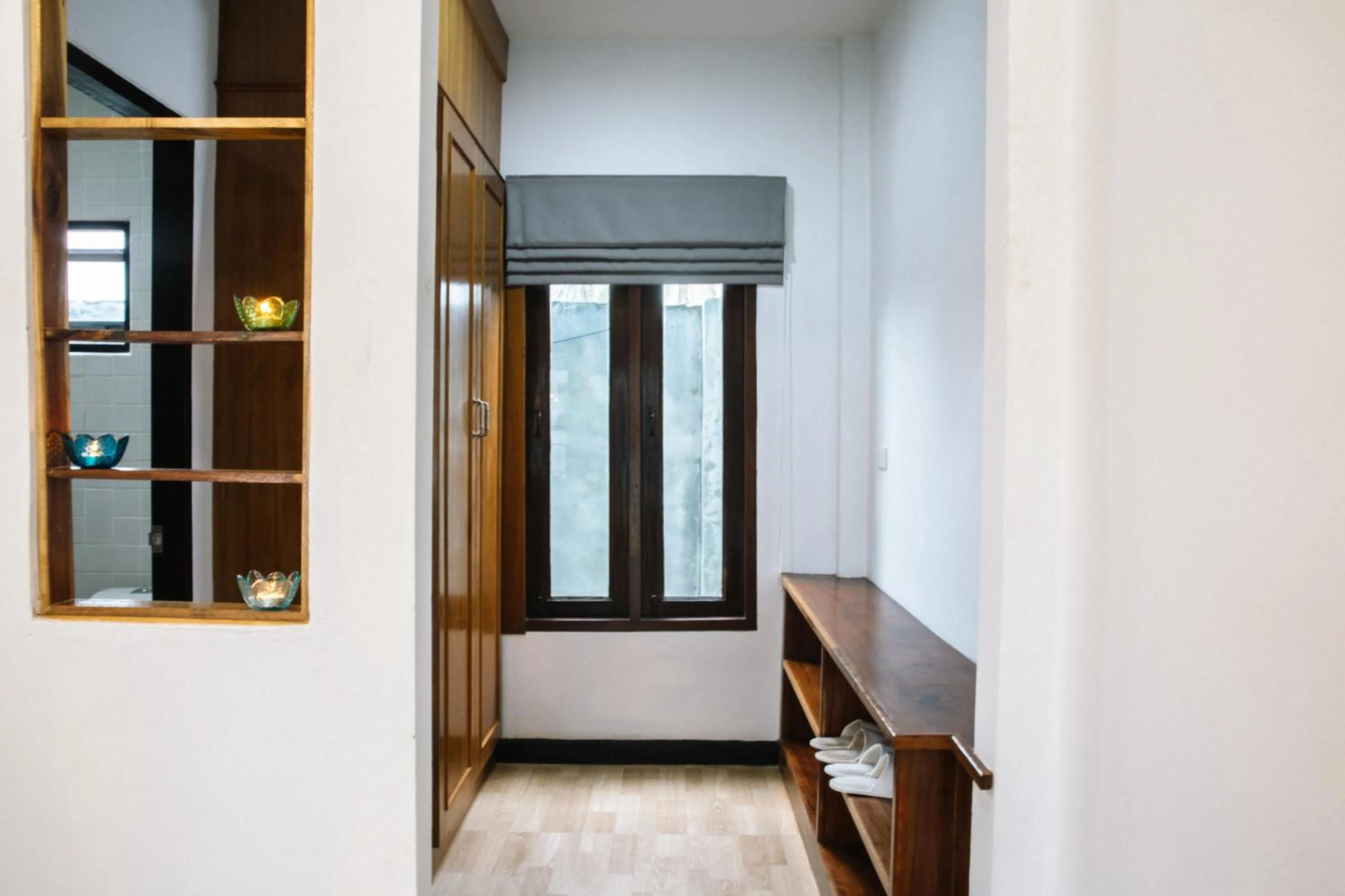 Billabong Hotel and Cafe