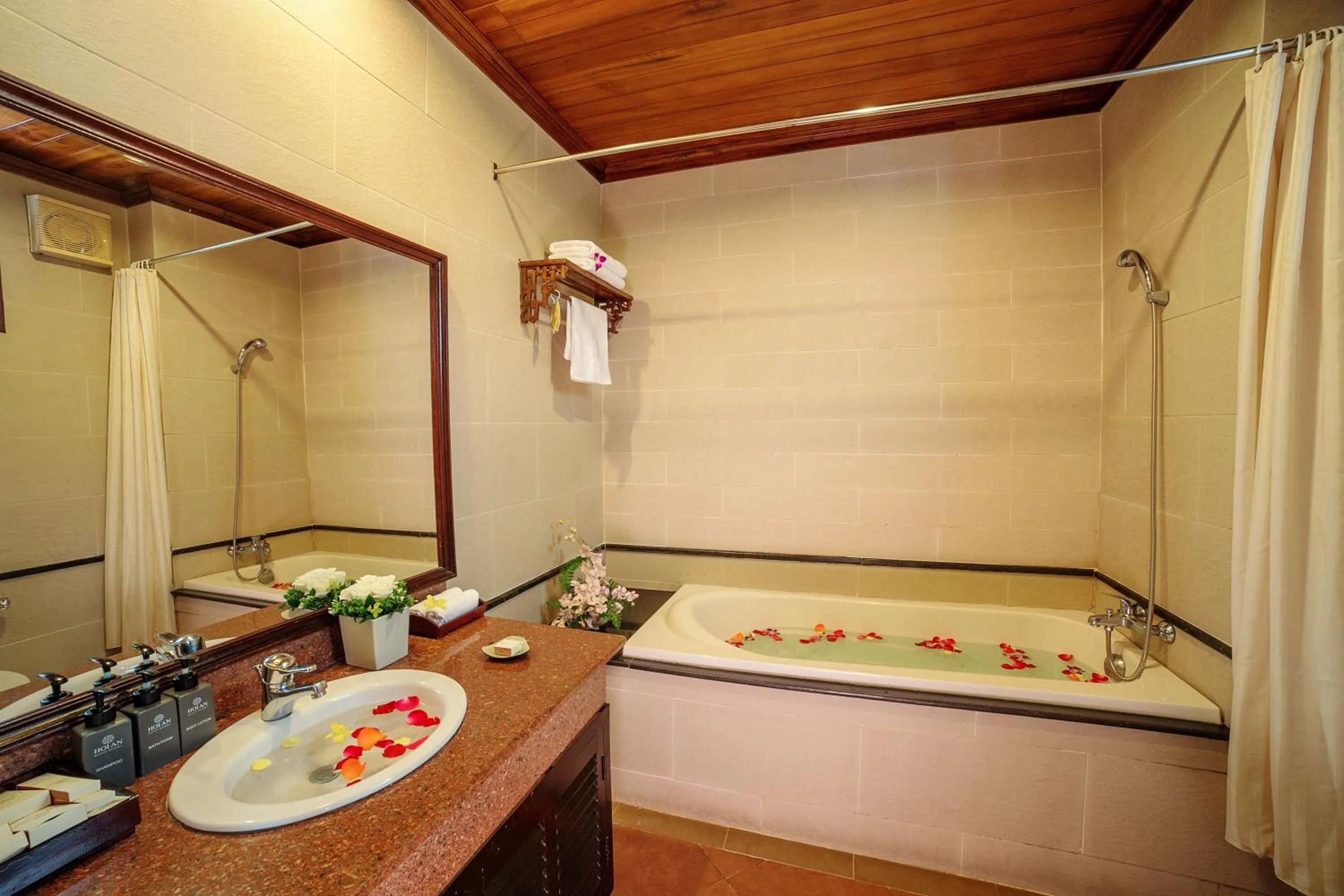 Shower in Hoi An Beach Resort