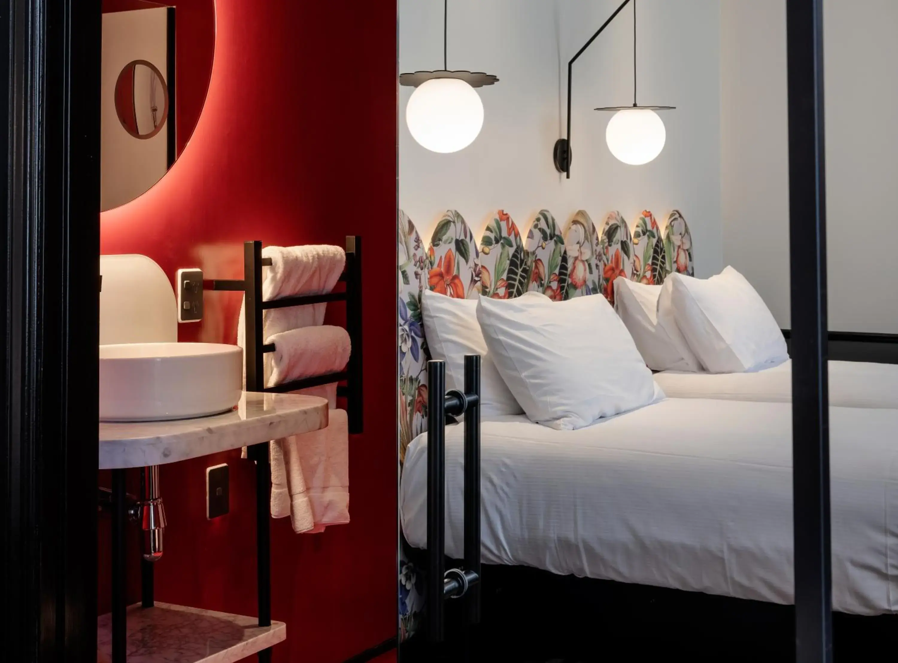 Photo of the whole room, Bed in Naumi Studio Wellington Photo of the whole room, Bed in Naumi Studio Wellington