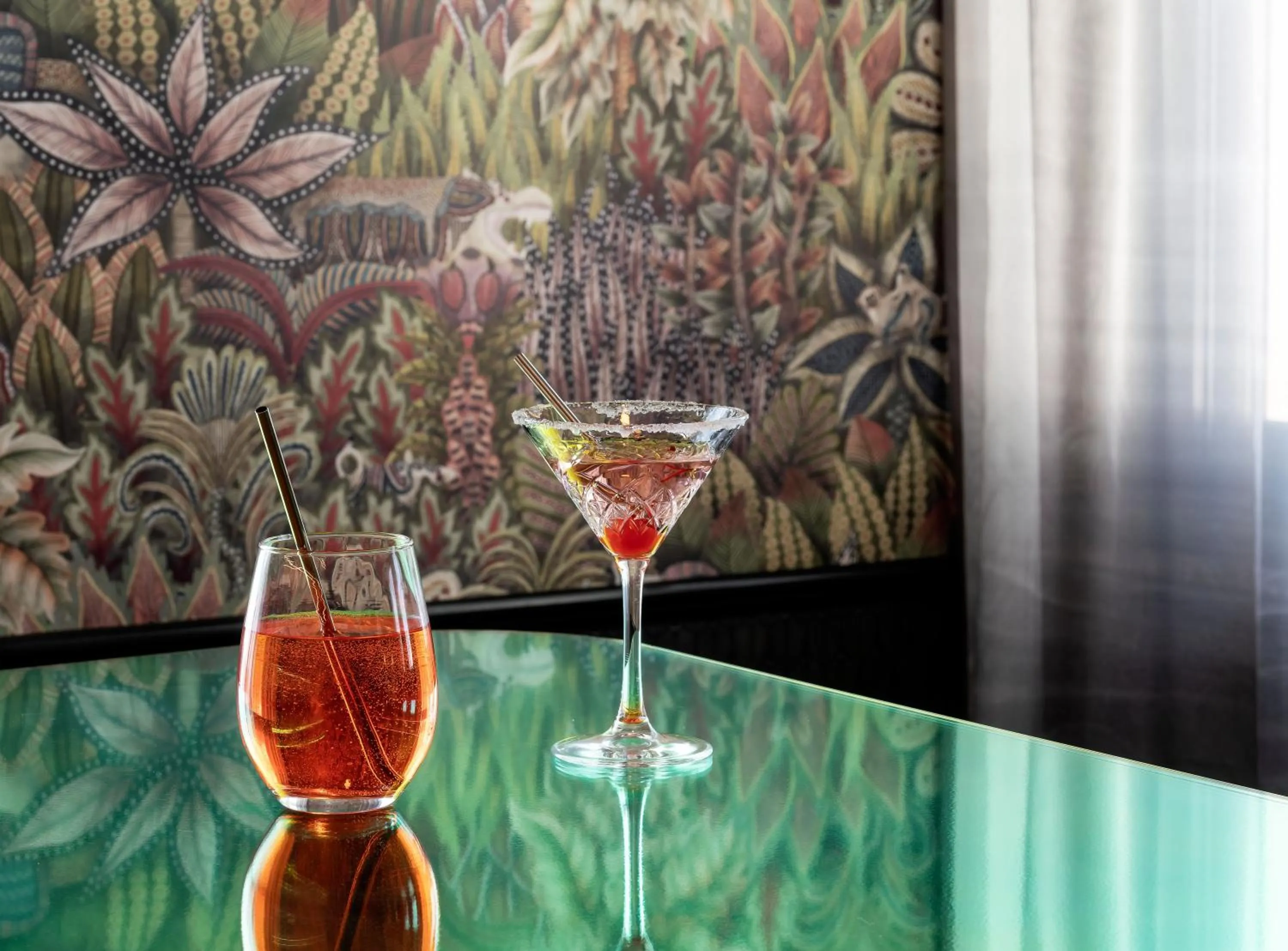 Alcoholic drinks in Naumi Studio Wellington