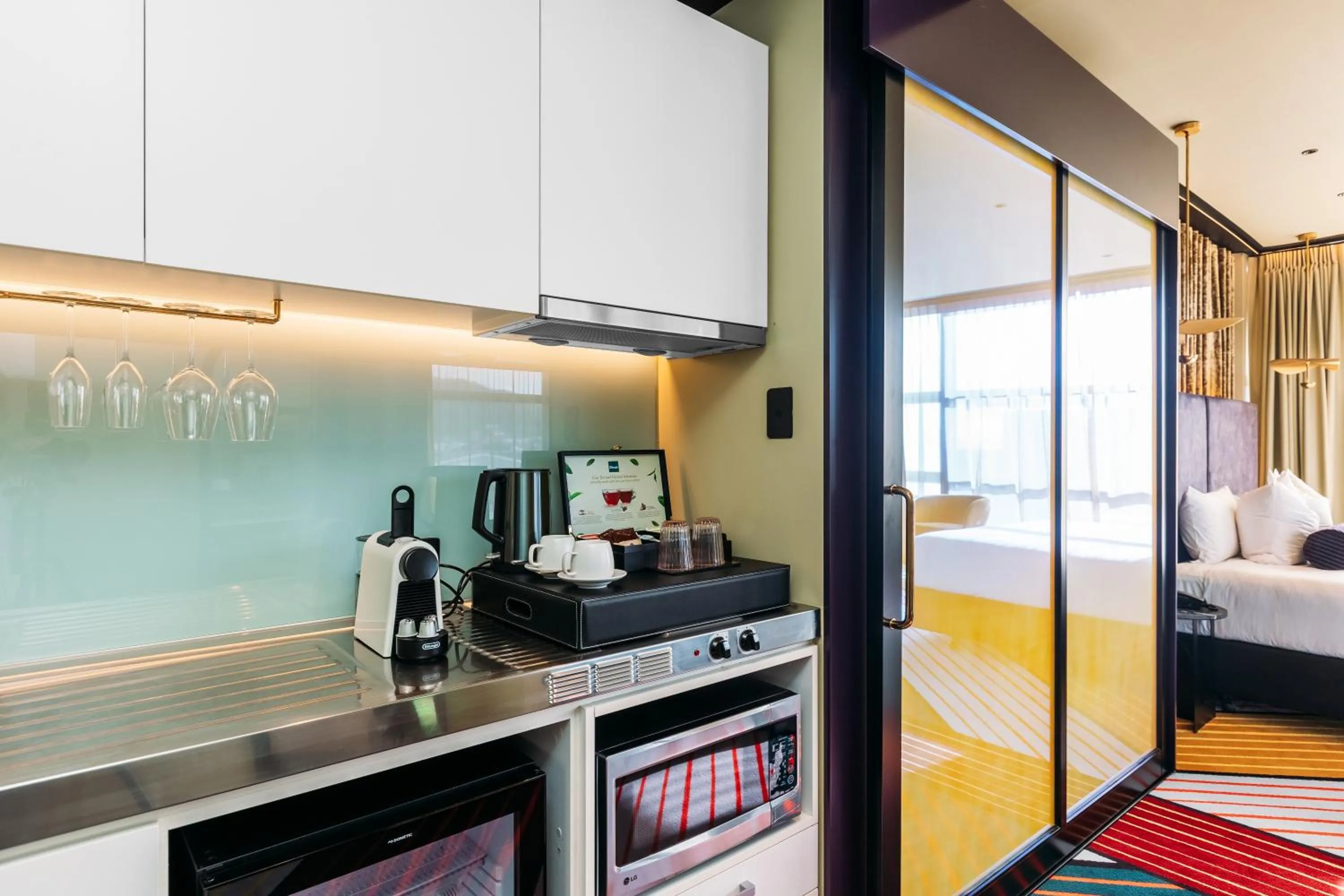 Bedroom, Bed in Naumi Hotel Wellington