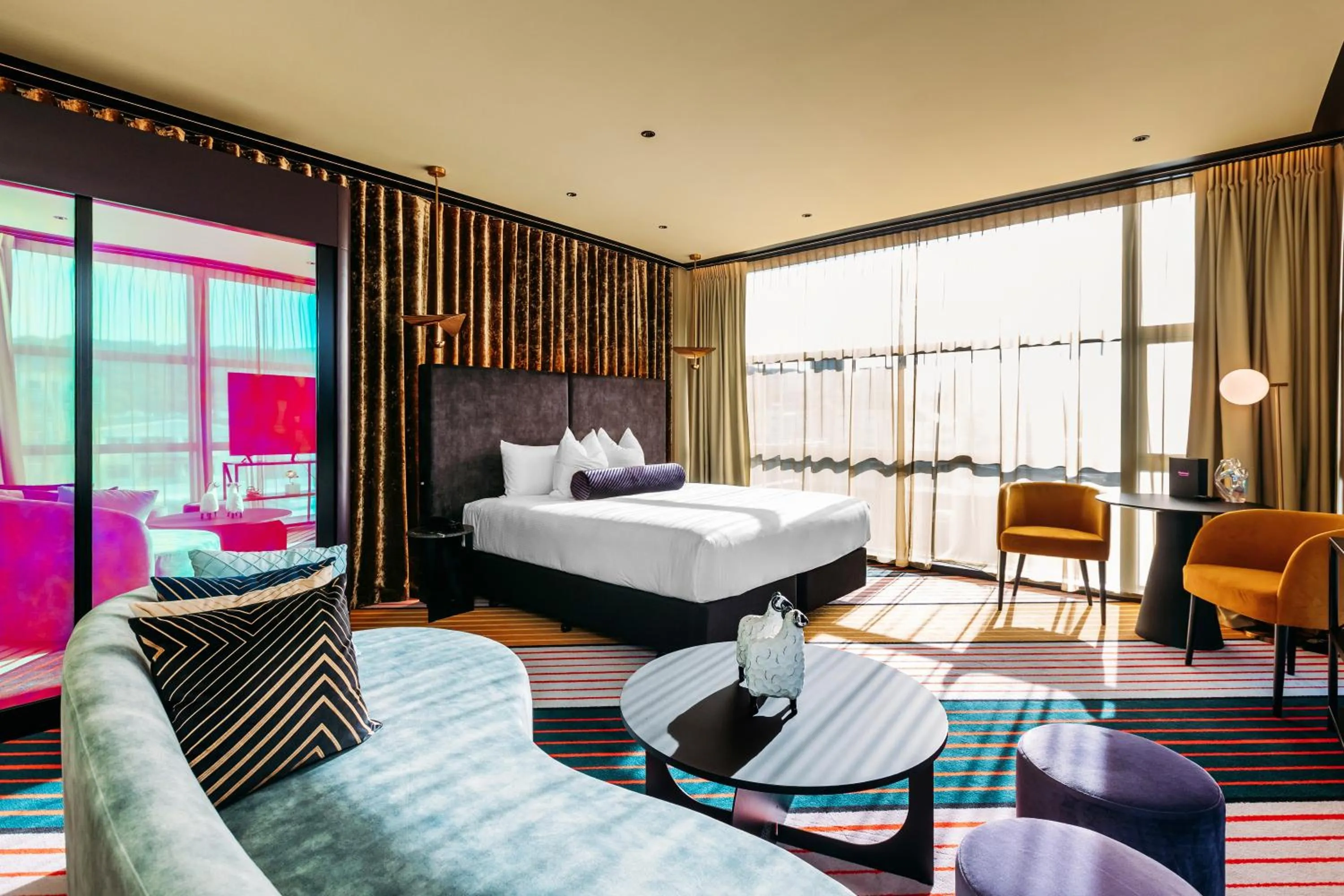 Bedroom, Bed in Naumi Hotel Wellington